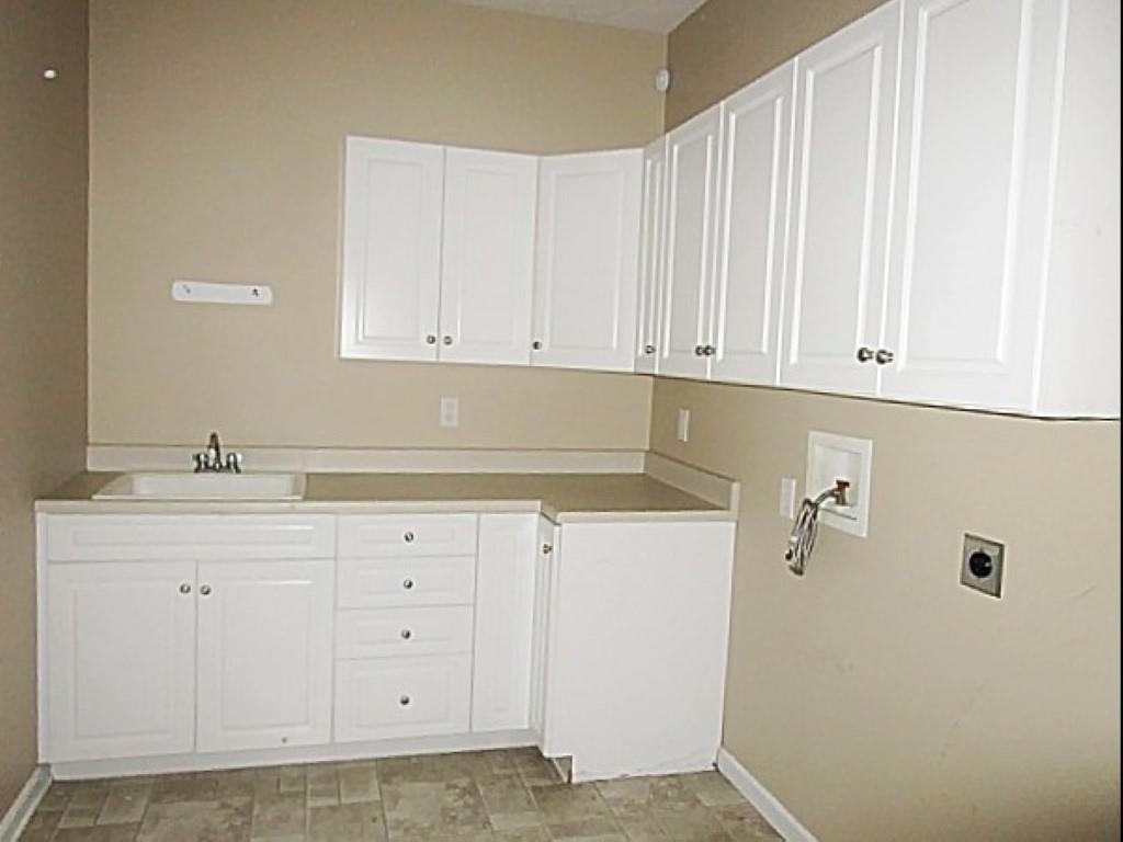 3384 Mesinetto Creek Dr