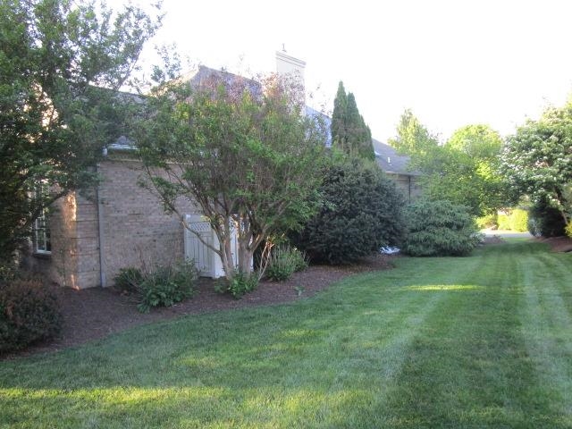 3384 Mesinetto Creek Dr