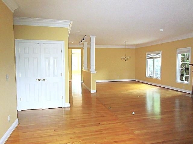 3384 Mesinetto Creek Dr