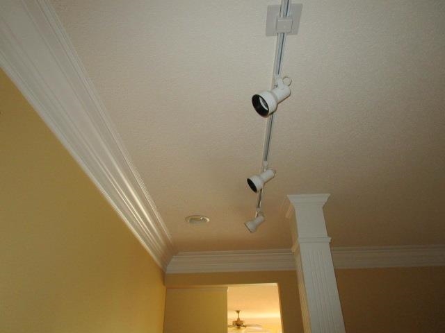 3384 Mesinetto Creek Dr