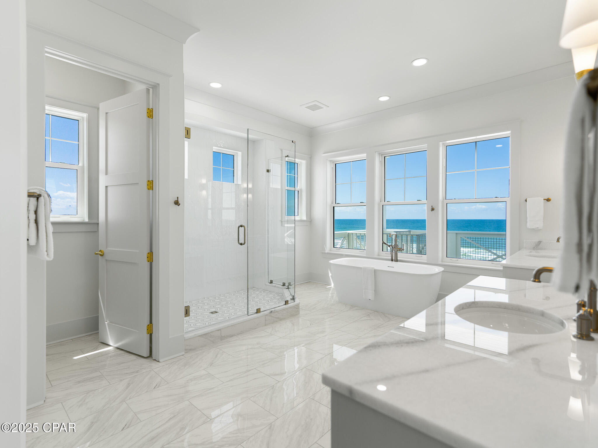 Image 19 For 5939 Gulf Drive