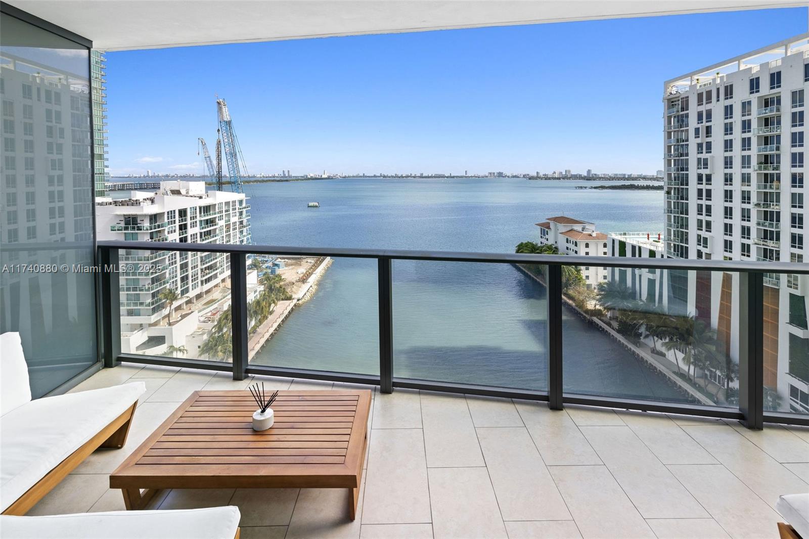 Apartamento en Venta en Miami, FL