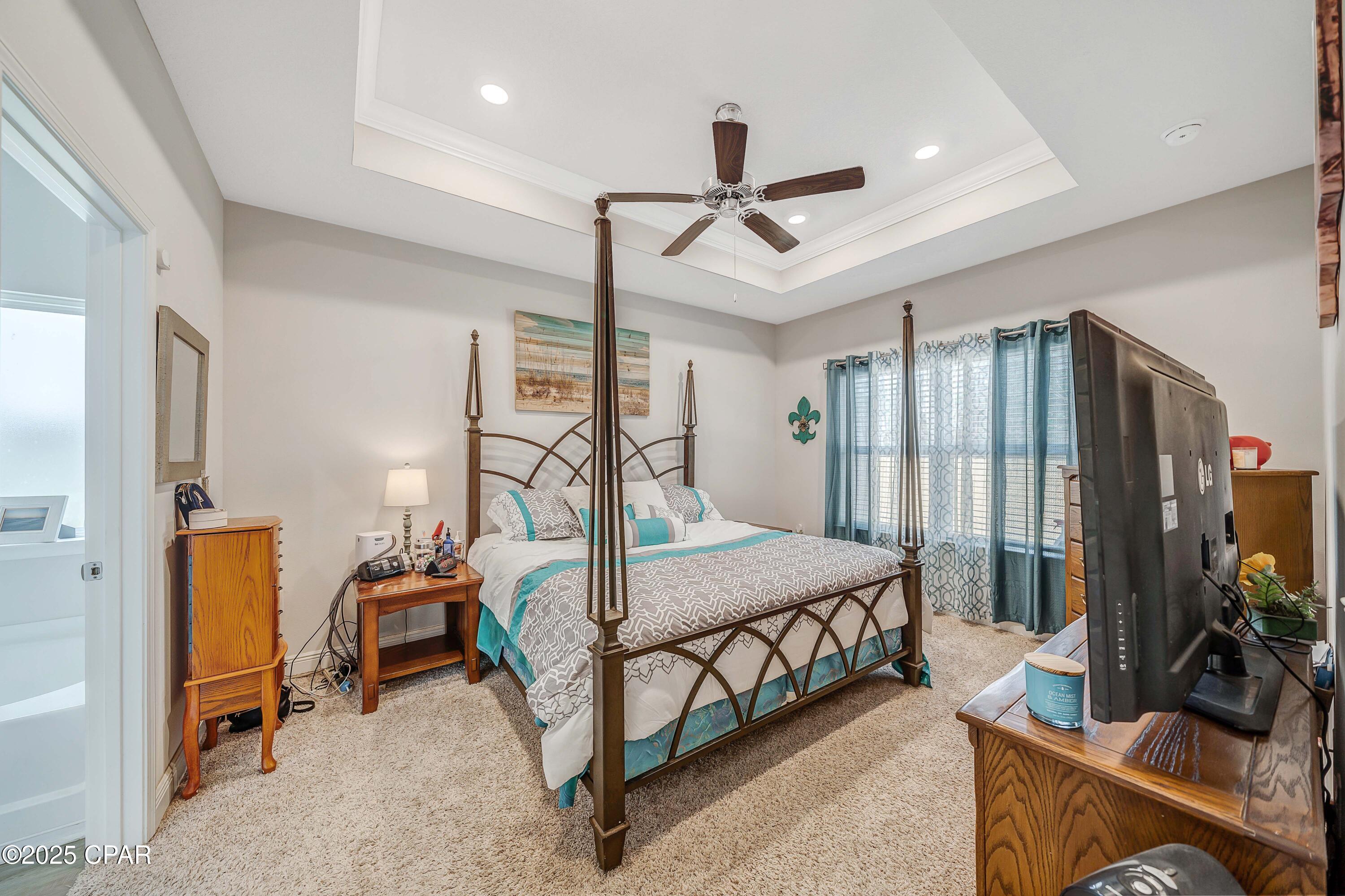 Image 14 For 212 Villa Bay Drive