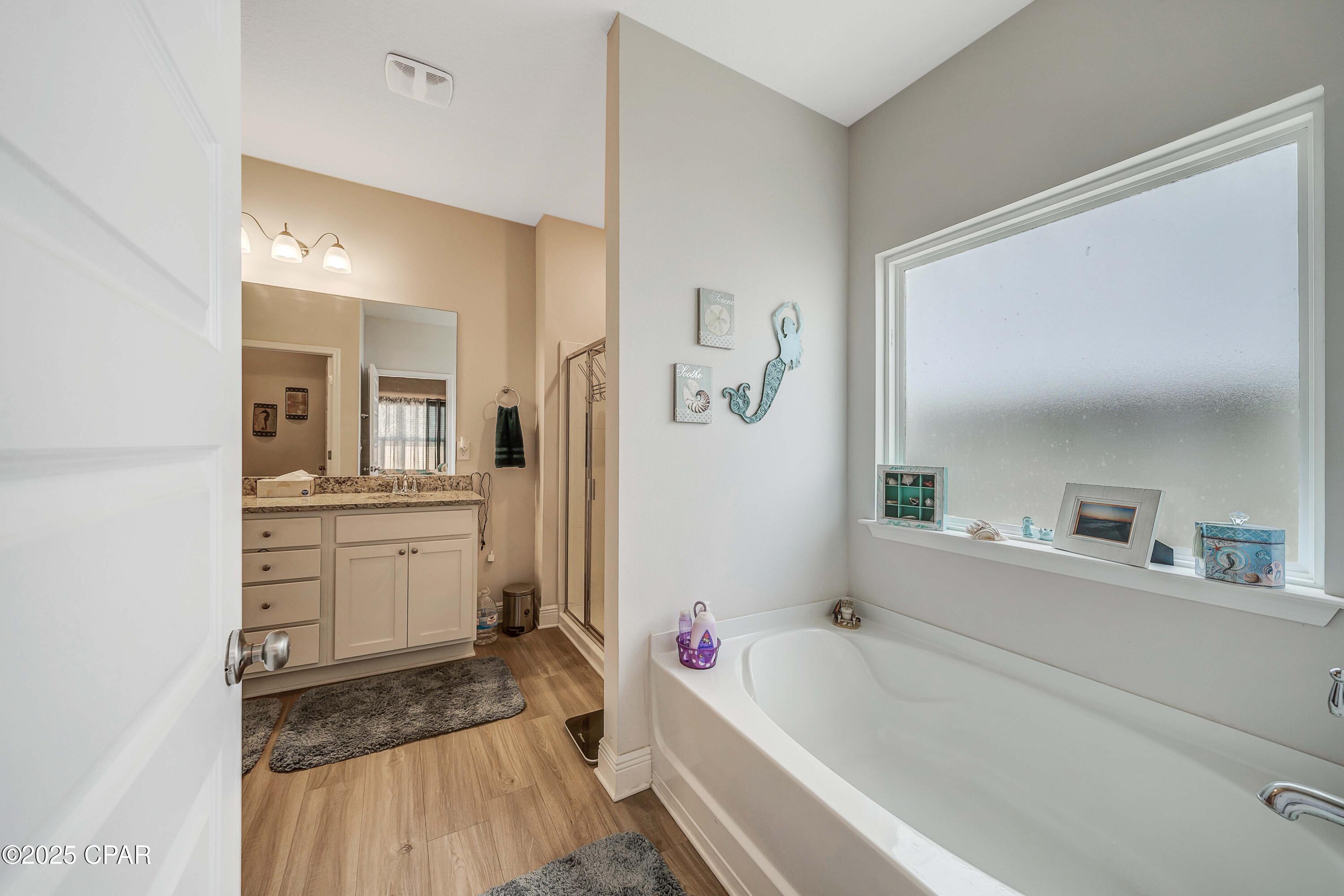 Image 17 For 212 Villa Bay Drive