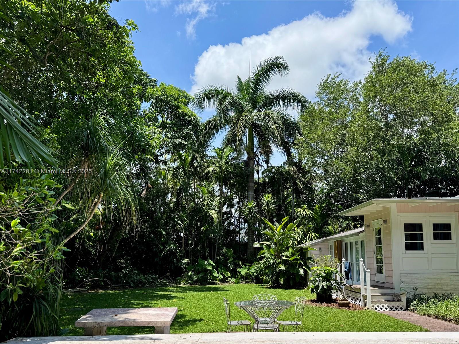 194 NW 91st St, El Portal, Florida image 17