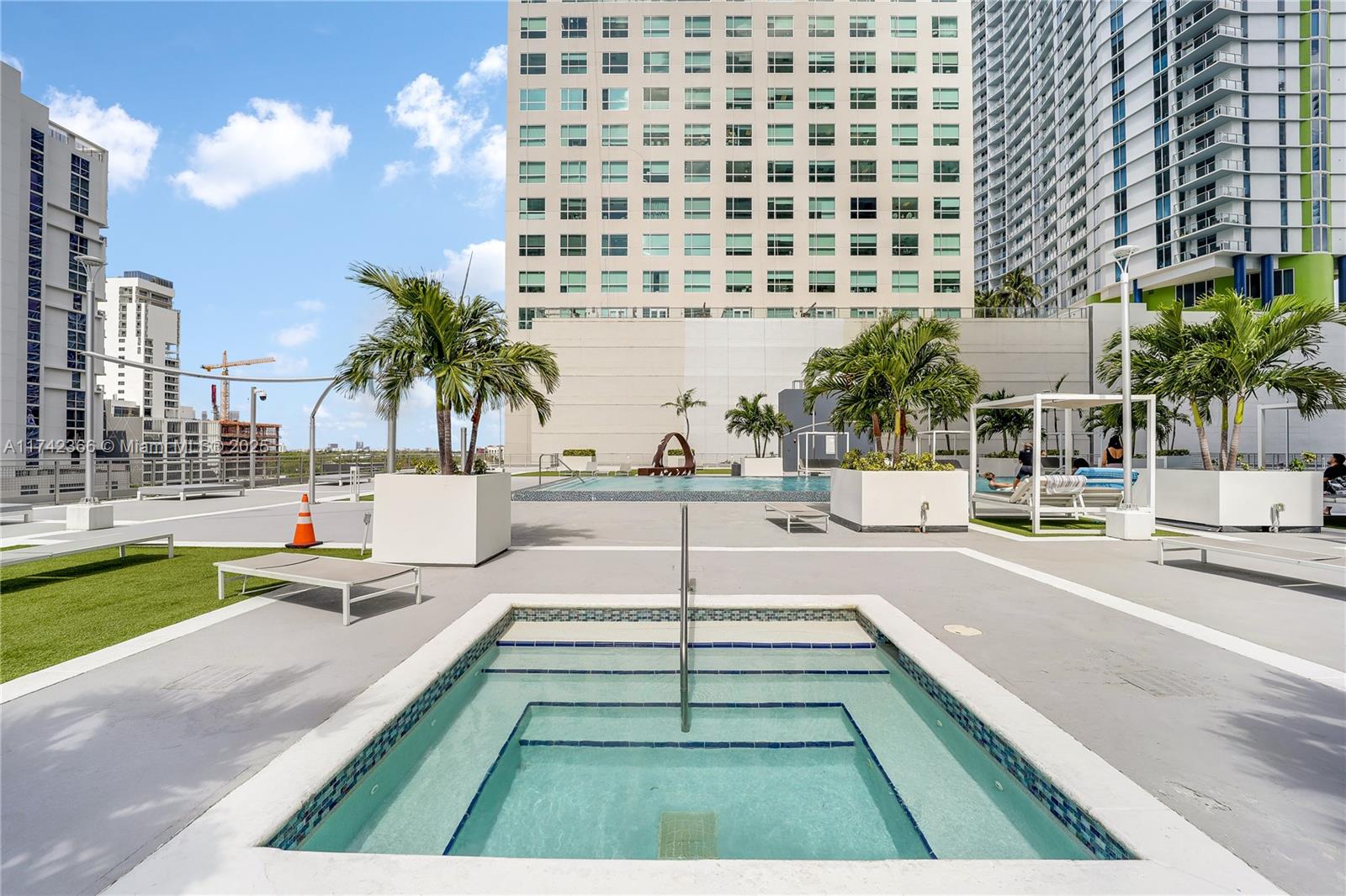 690 SW 1st Ct #3117, Miami FL 33130