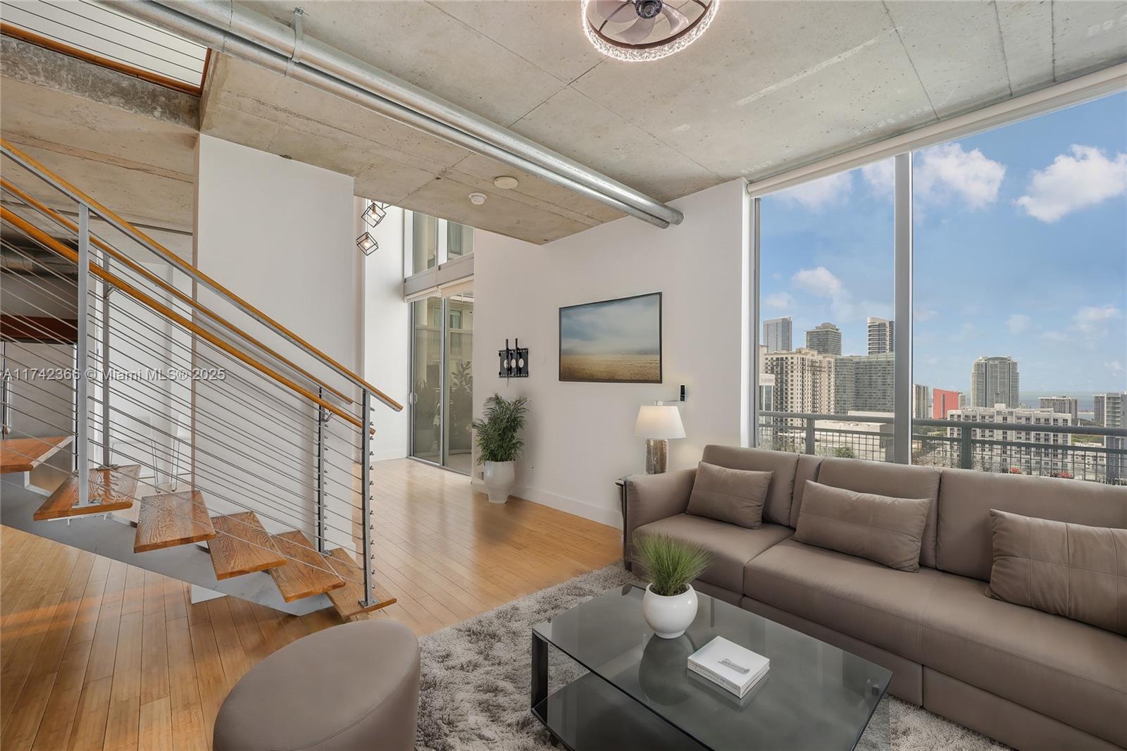690 SW 1st Ct #3117, Miami FL 33130