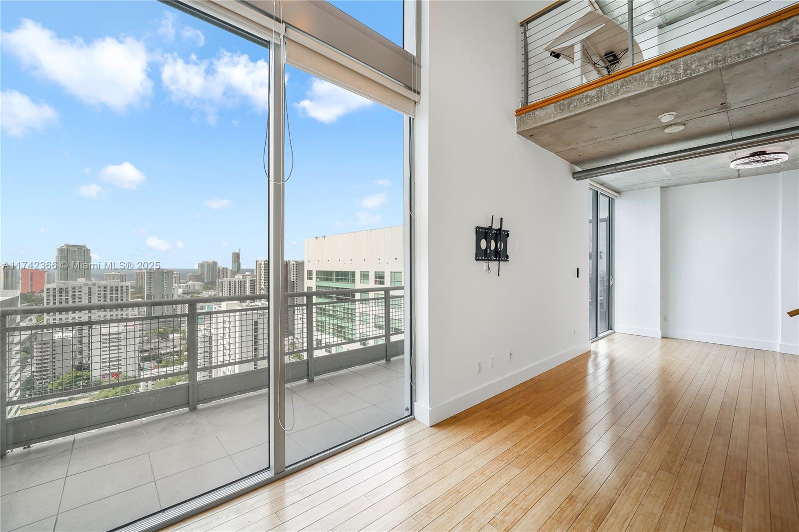 690 SW 1st Ct #3117, Miami FL 33130