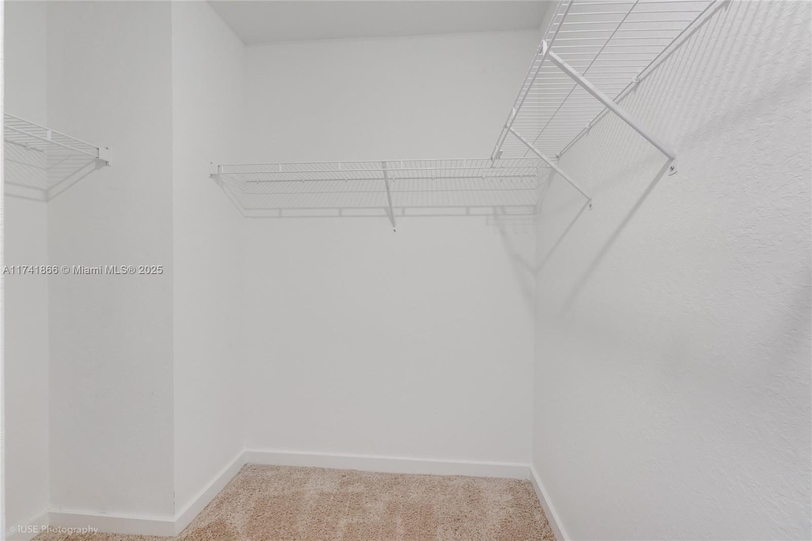 20849 NW 9th Path, Miami Gardens, Florida image 14