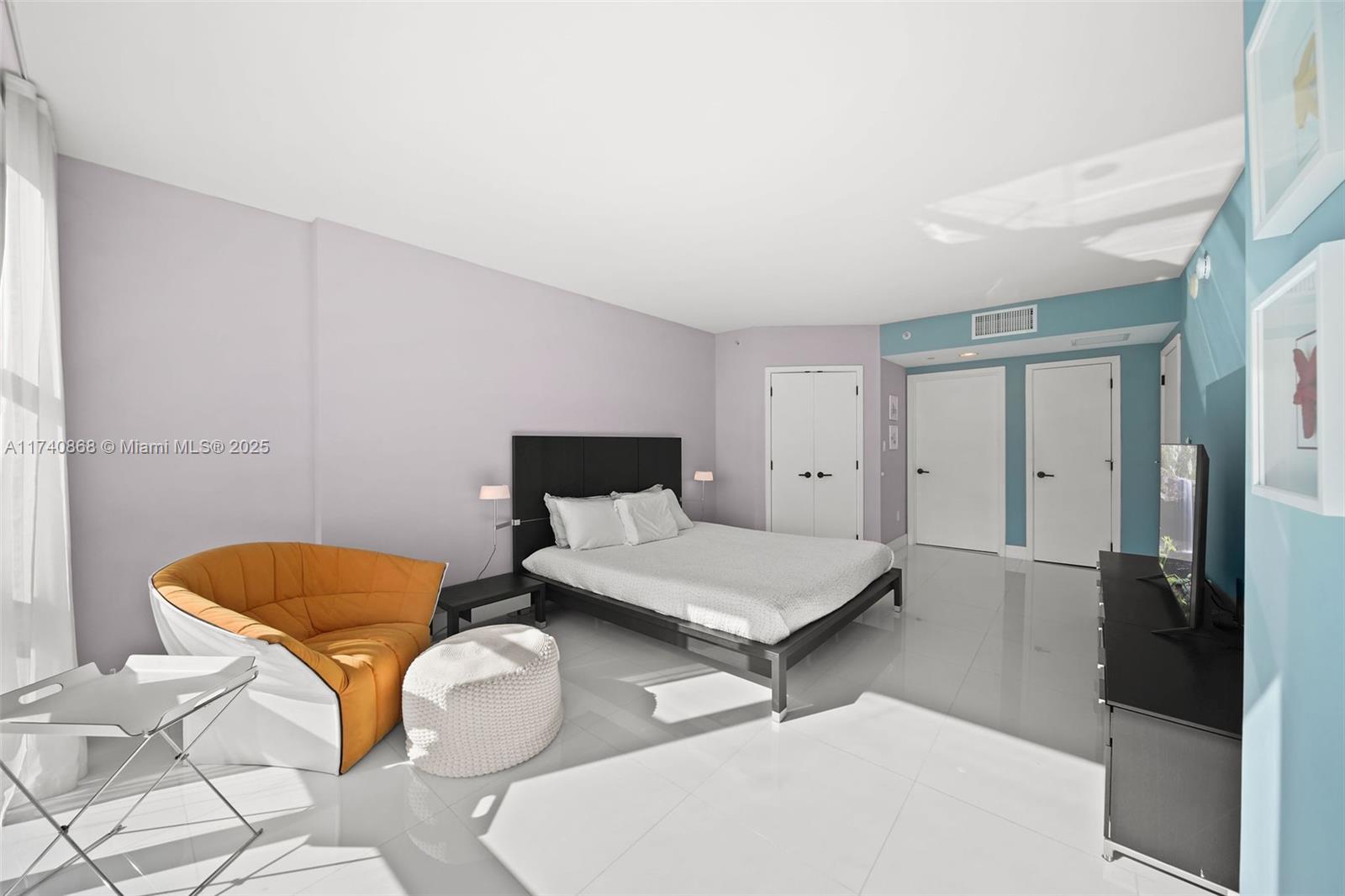 6801 Collins Ave #1214 (Deed Number 1206), Miami Beach FL 33141