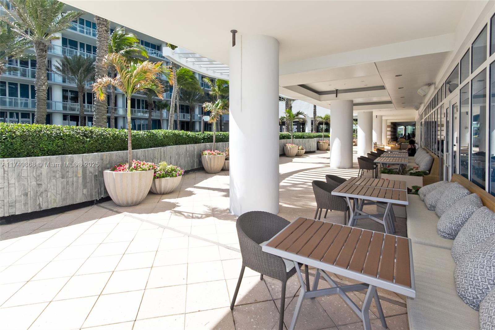 6801 Collins Ave #1214 (Deed Number 1206), Miami Beach FL 33141