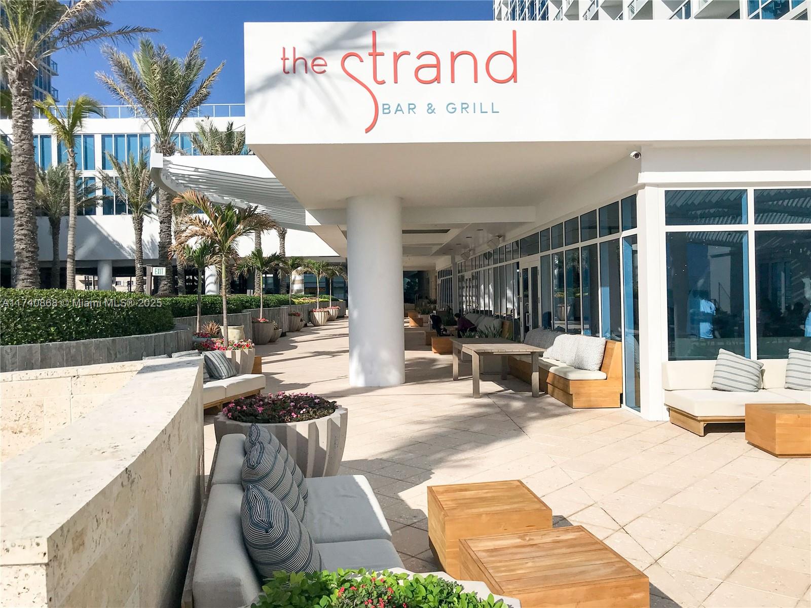 6801 Collins Ave #1214 (Deed Number 1206), Miami Beach FL 33141