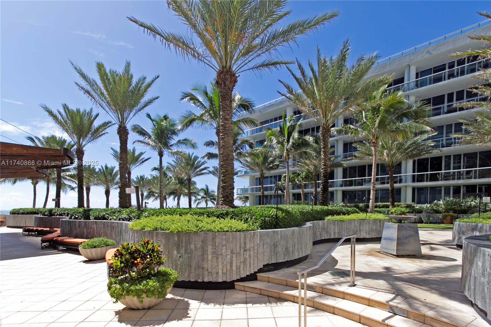 6801 Collins Ave #1214 (Deed Number 1206), Miami Beach FL 33141