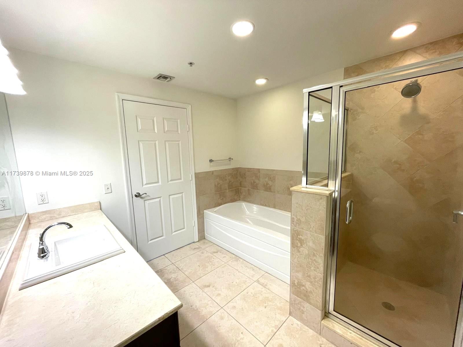 100 Andalusia Ave #715, Coral Gables FL 33134