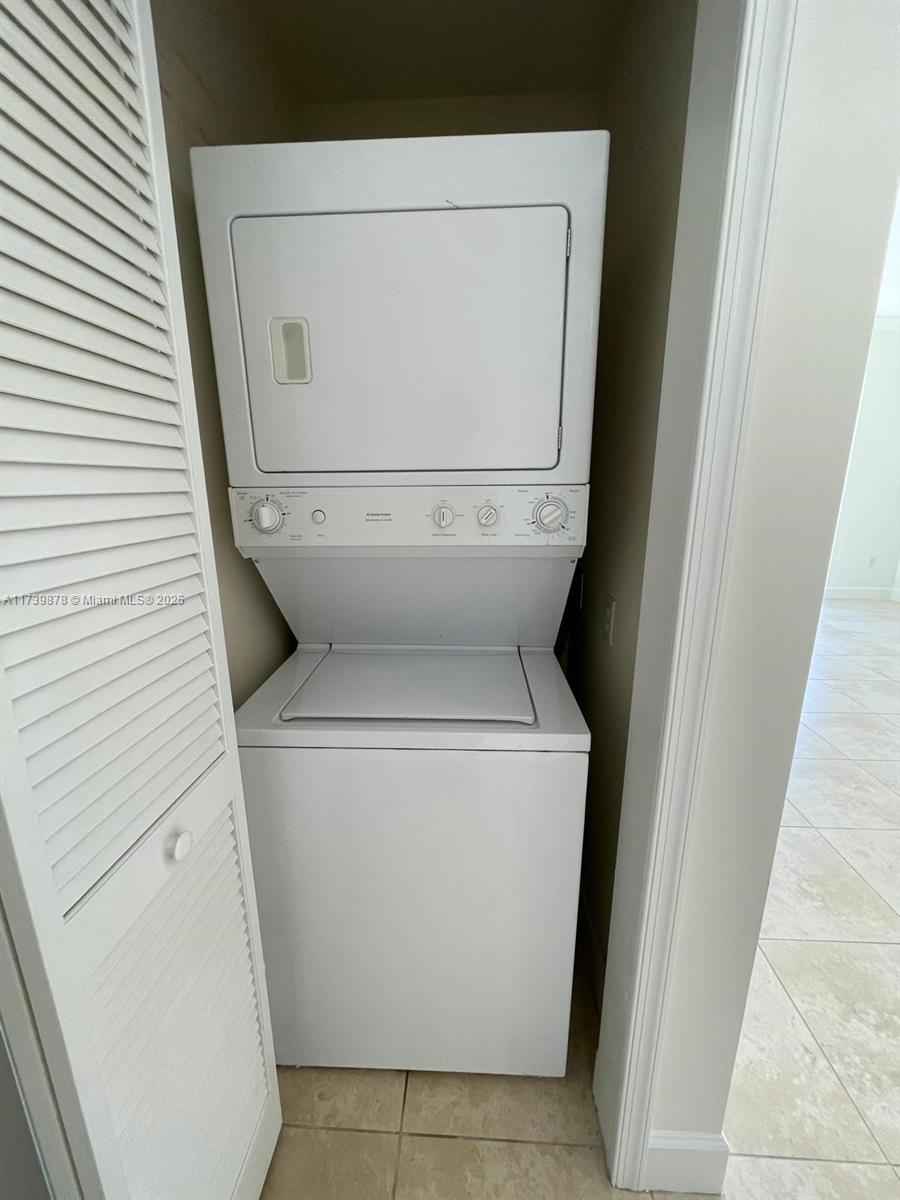 100 Andalusia Ave #715, Coral Gables FL 33134