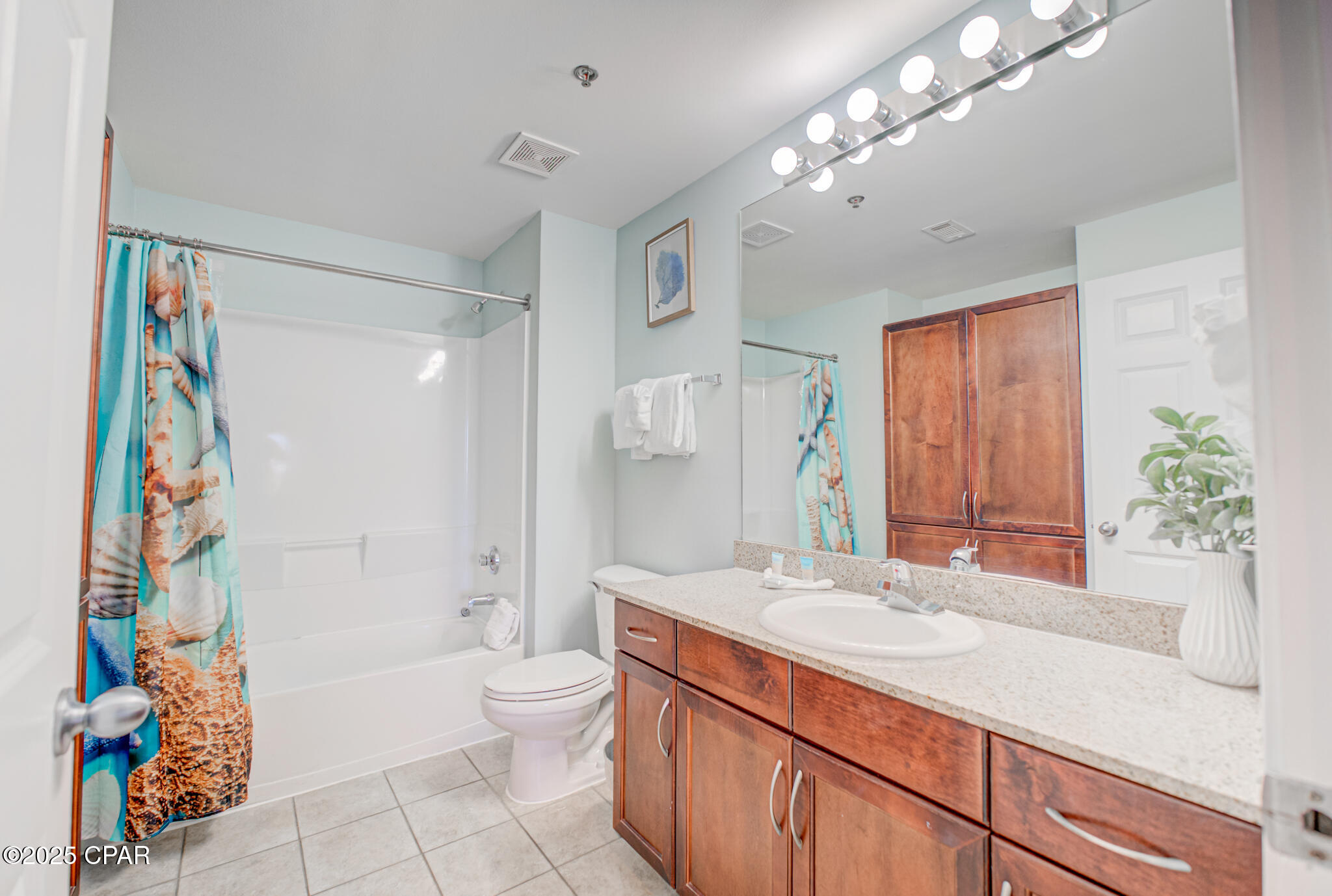 Image 19 For 9860 Thomas Drive 821