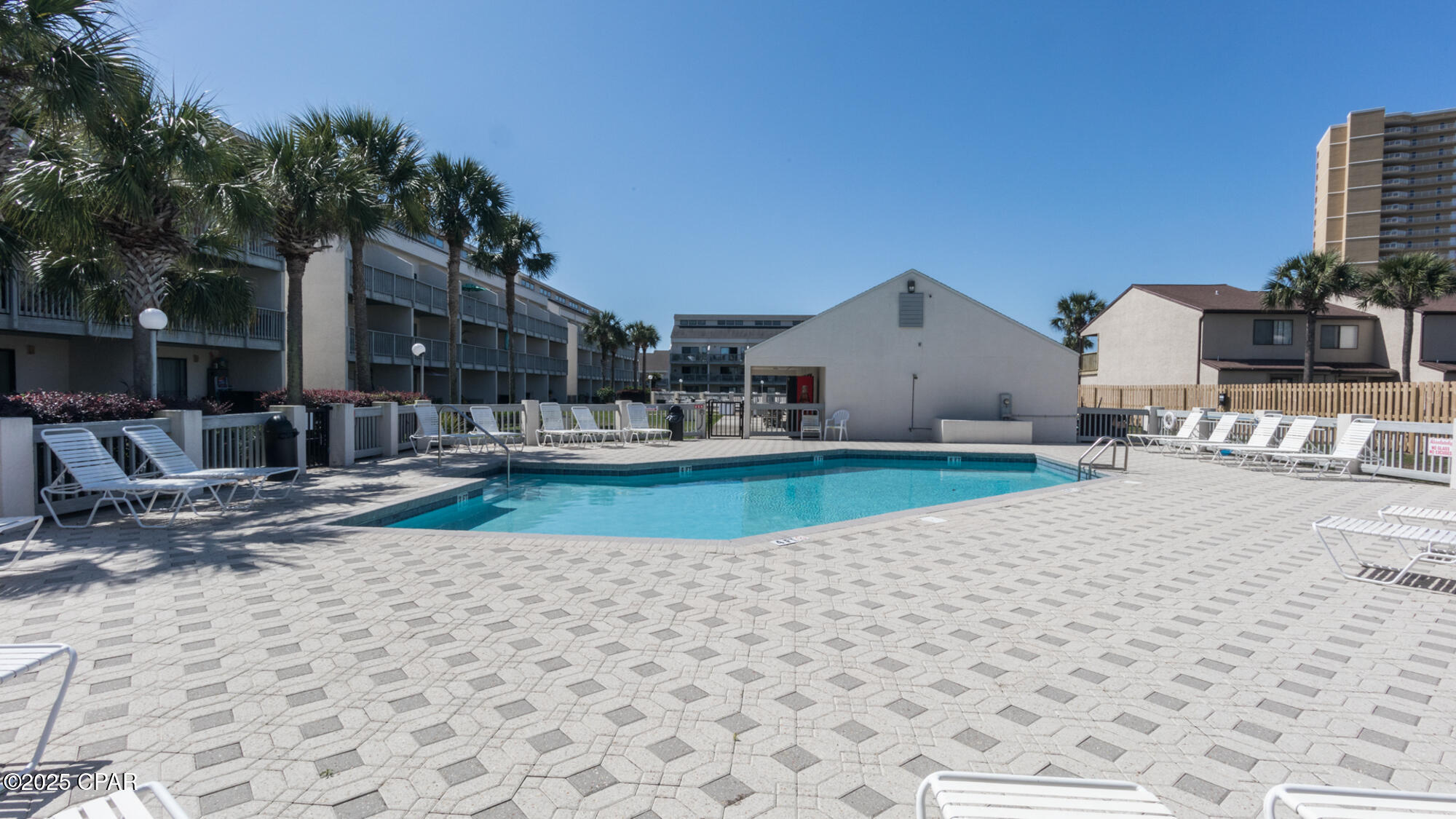 Image 18 For 17614 Front Beach Road 10c
