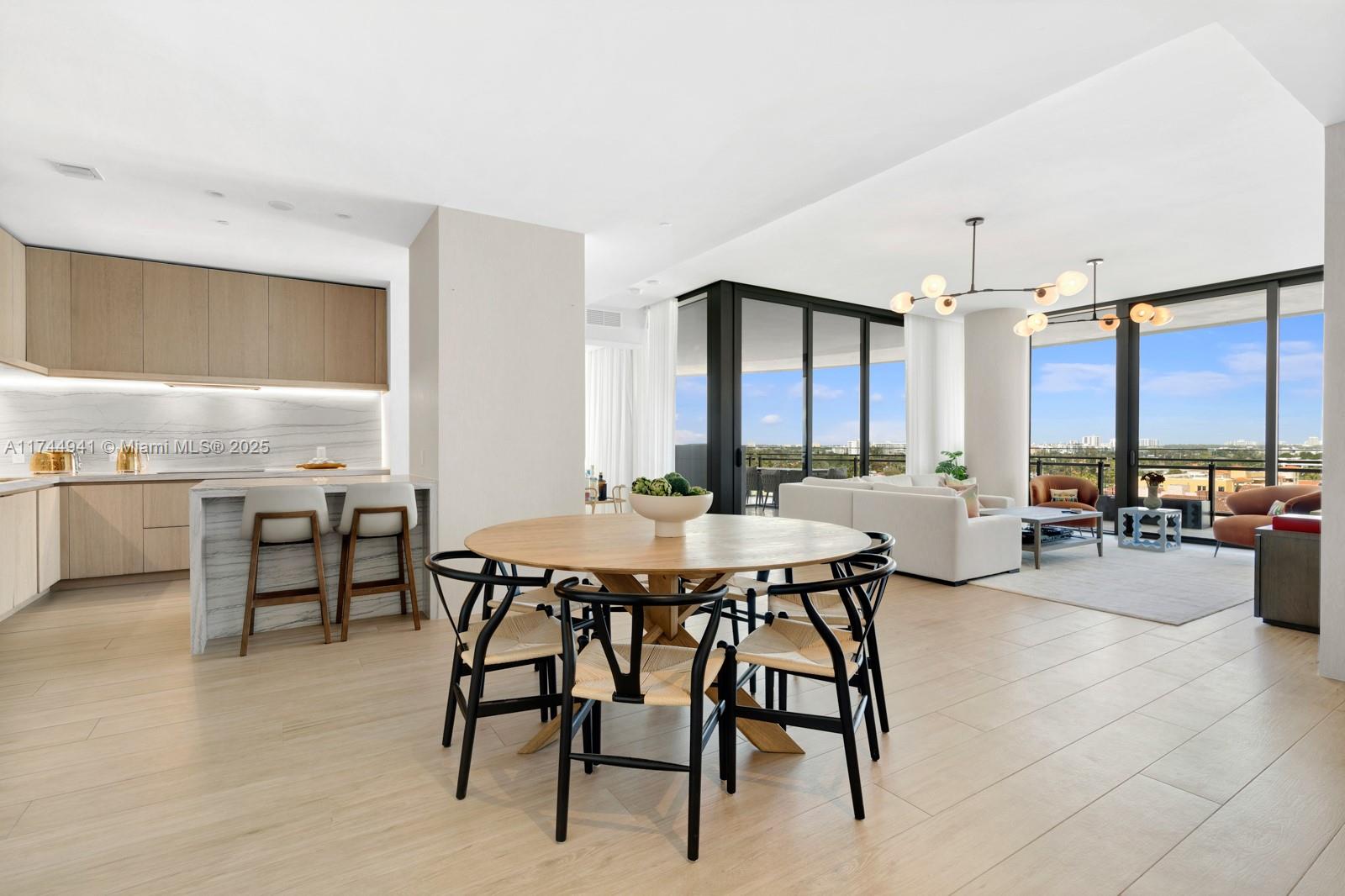 8701 Collins Ave #805, Miami Beach FL 33154