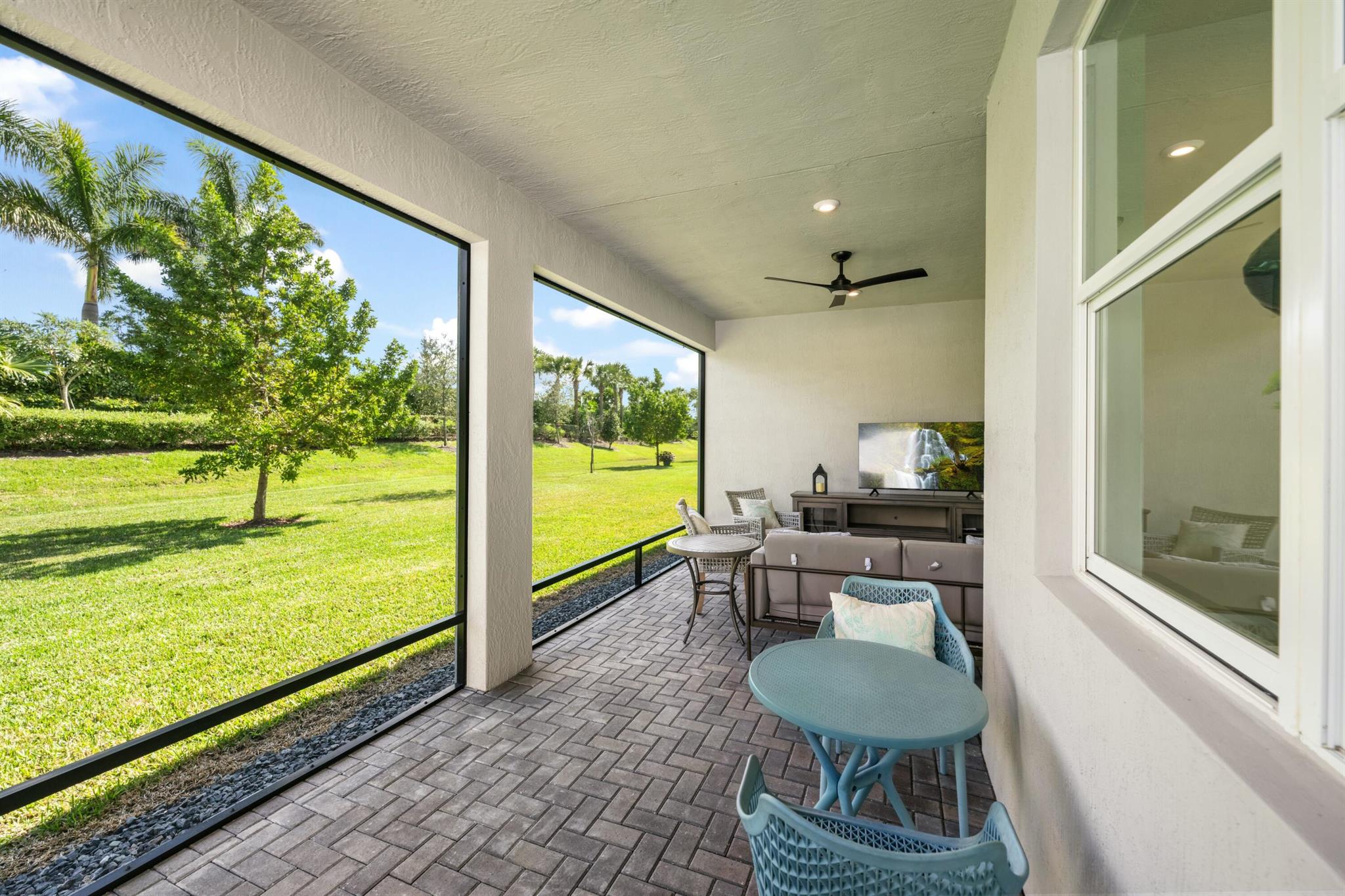 Photo 29 of home located at 11959 SW Viridian Boulevard, Port St Lucie FL