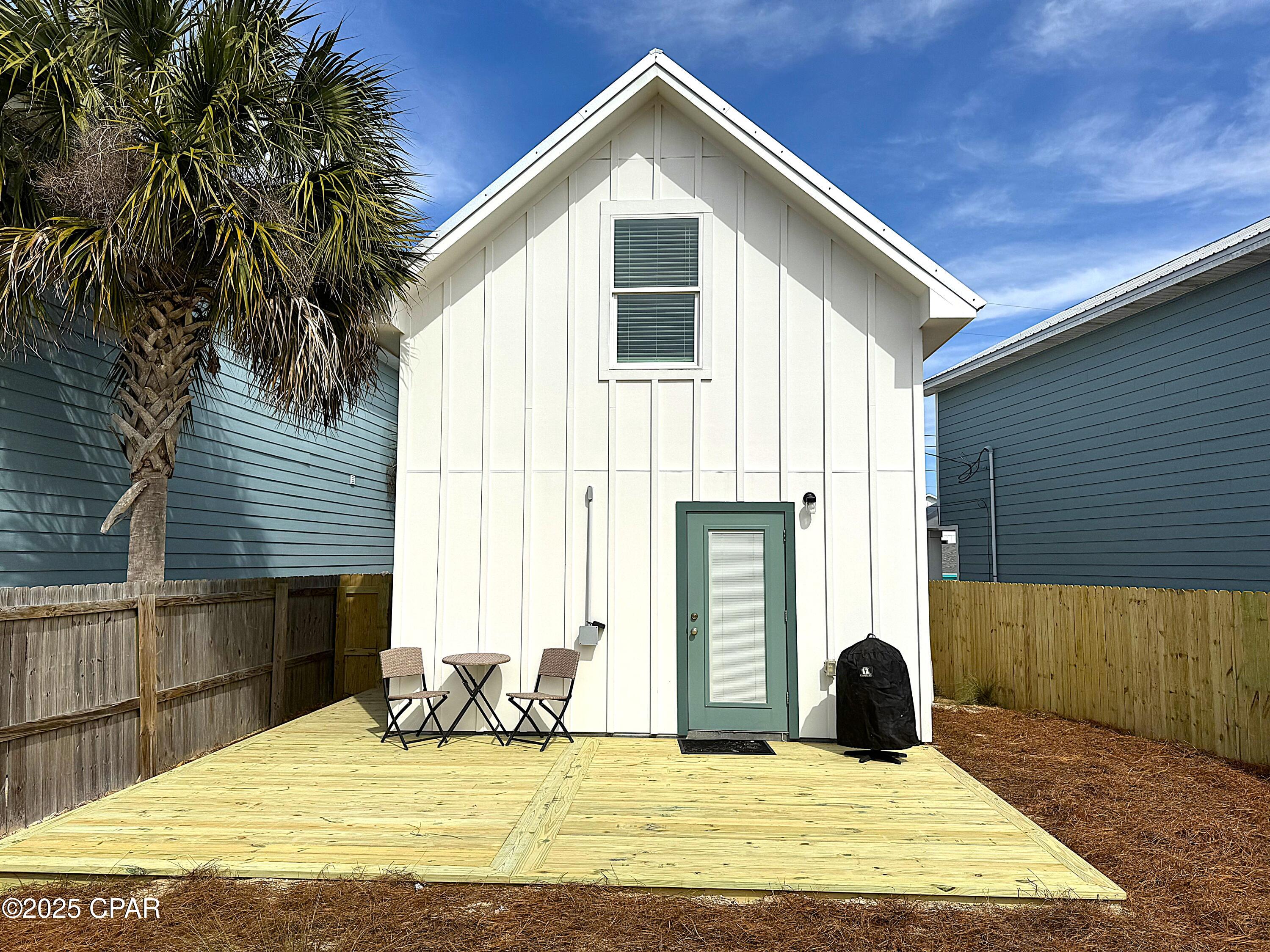 Image 15 For 3919 Ocean View B Drive