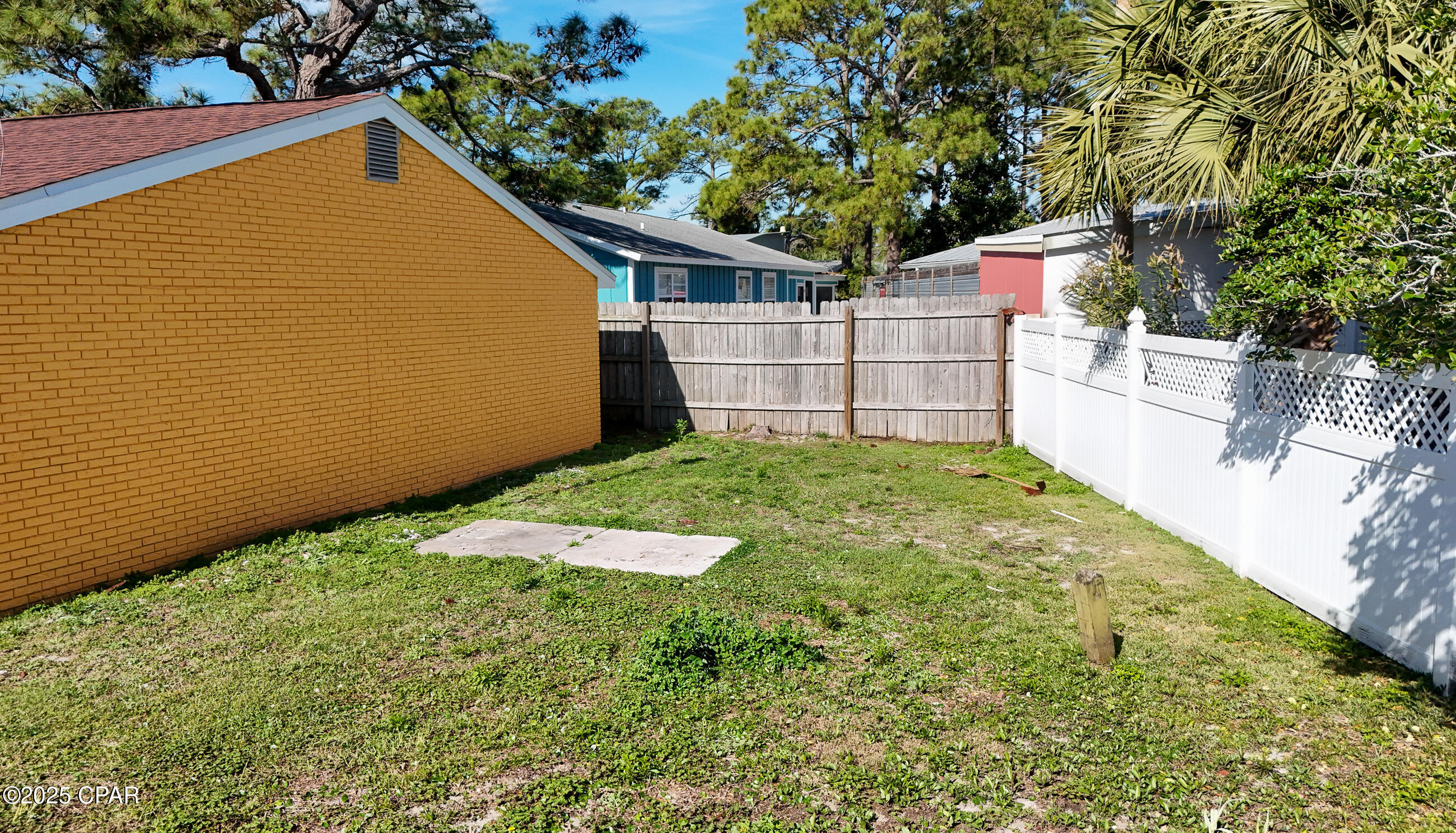 Image 10 For 7420 Sunset Avenue A & B