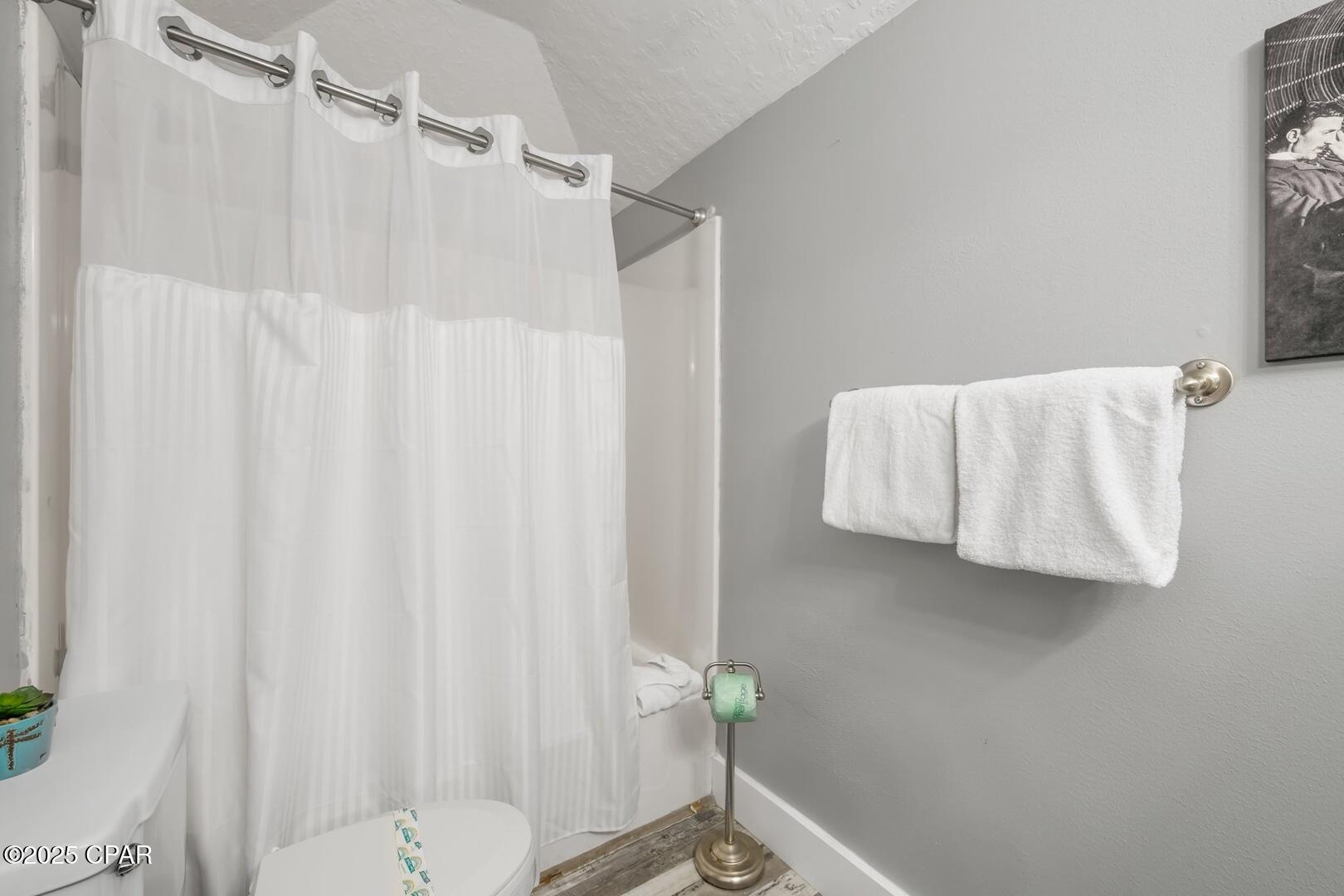 Image 15 For 11757 Front Beach Road L104