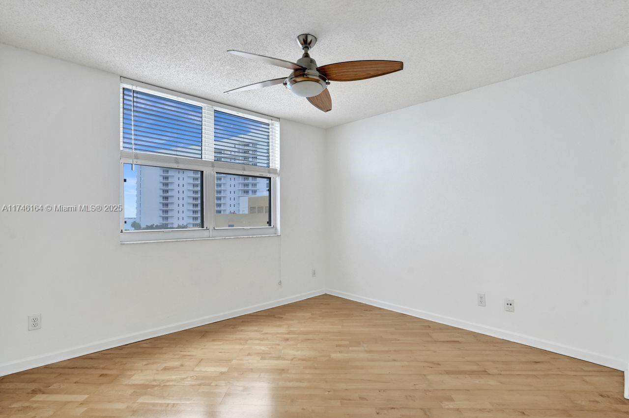 770 Claughton Island Dr #808, Miami FL 33131