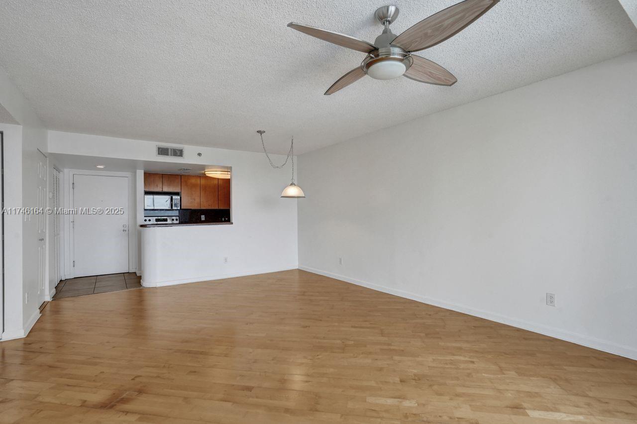 770 Claughton Island Dr #808, Miami FL 33131