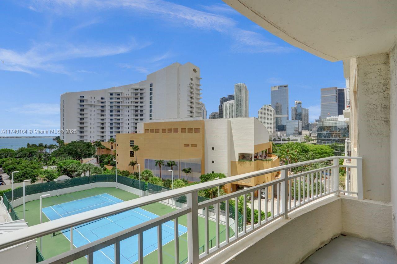 770 Claughton Island Dr #808, Miami FL 33131