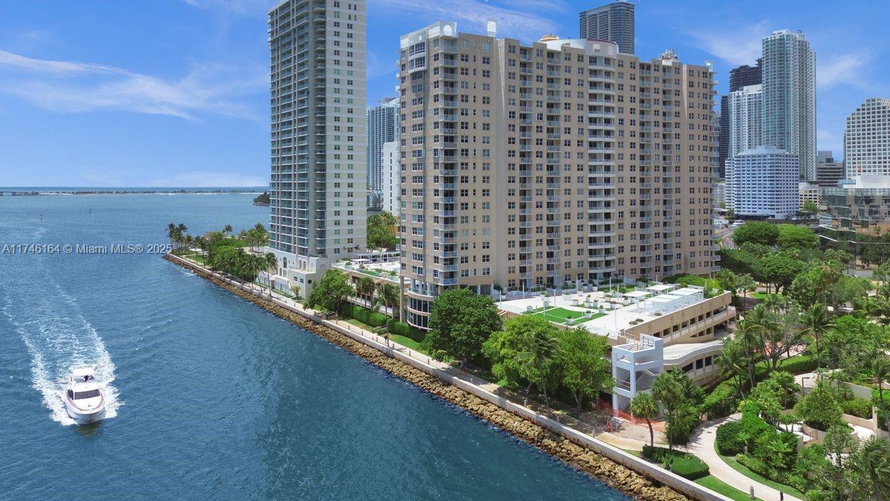 770 Claughton Island Dr #808, Miami FL 33131