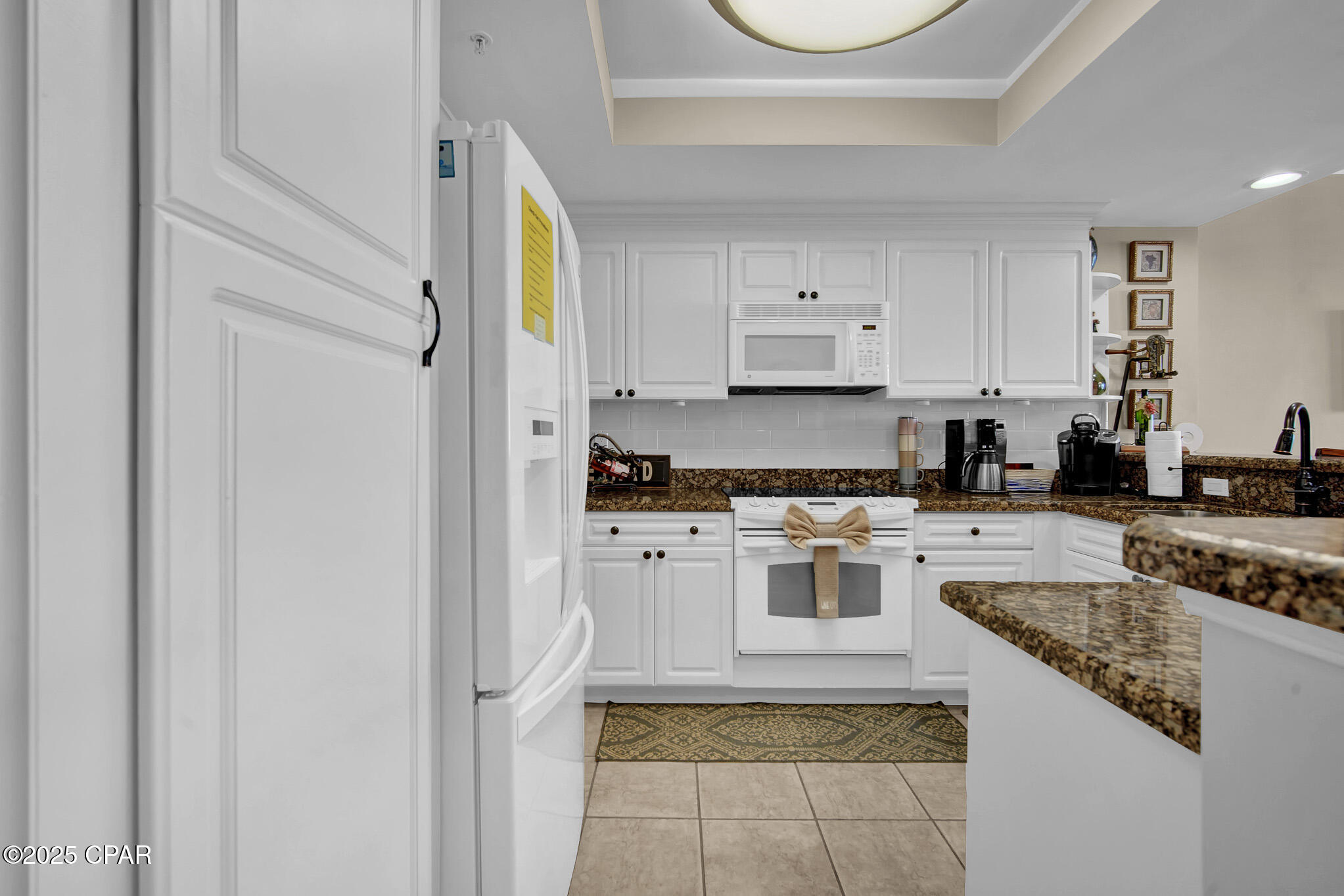 Image 15 For 9450 Thomas Drive 802c