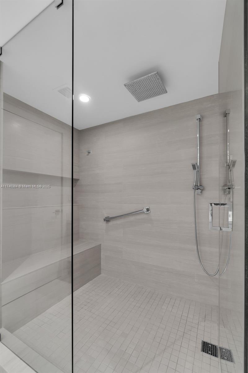 251 Crandon Blvd #829, Key Biscayne FL 33149