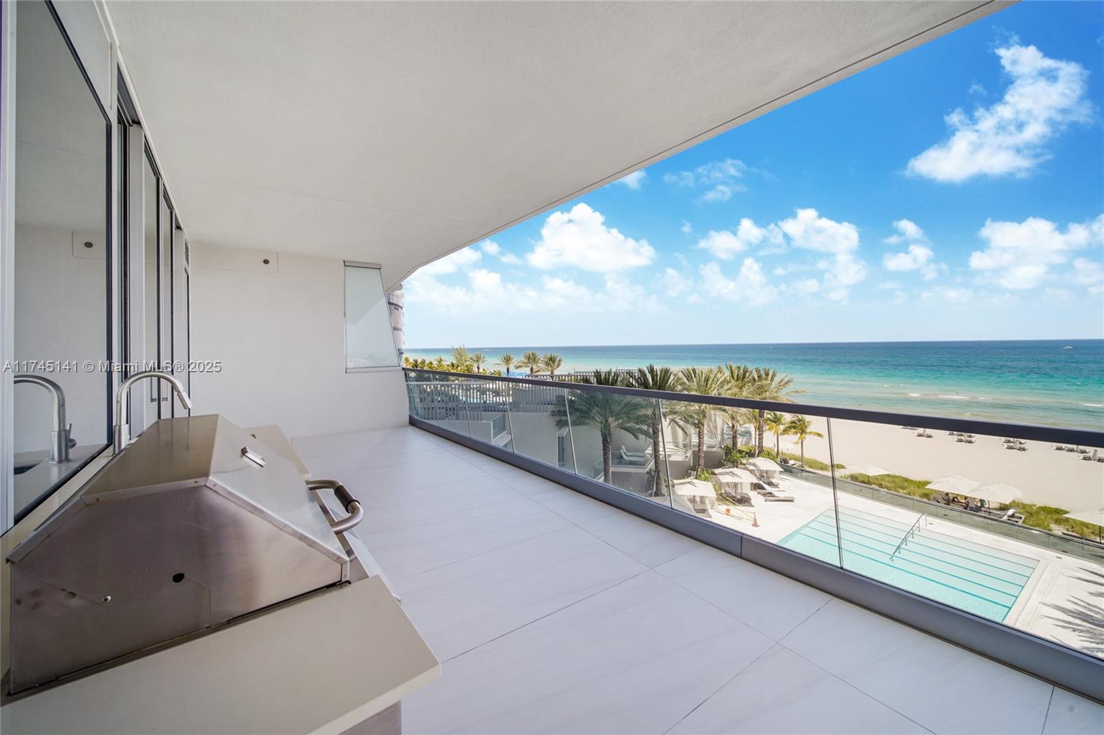 Apartamento en Venta en Sunny Isles Beach, FL