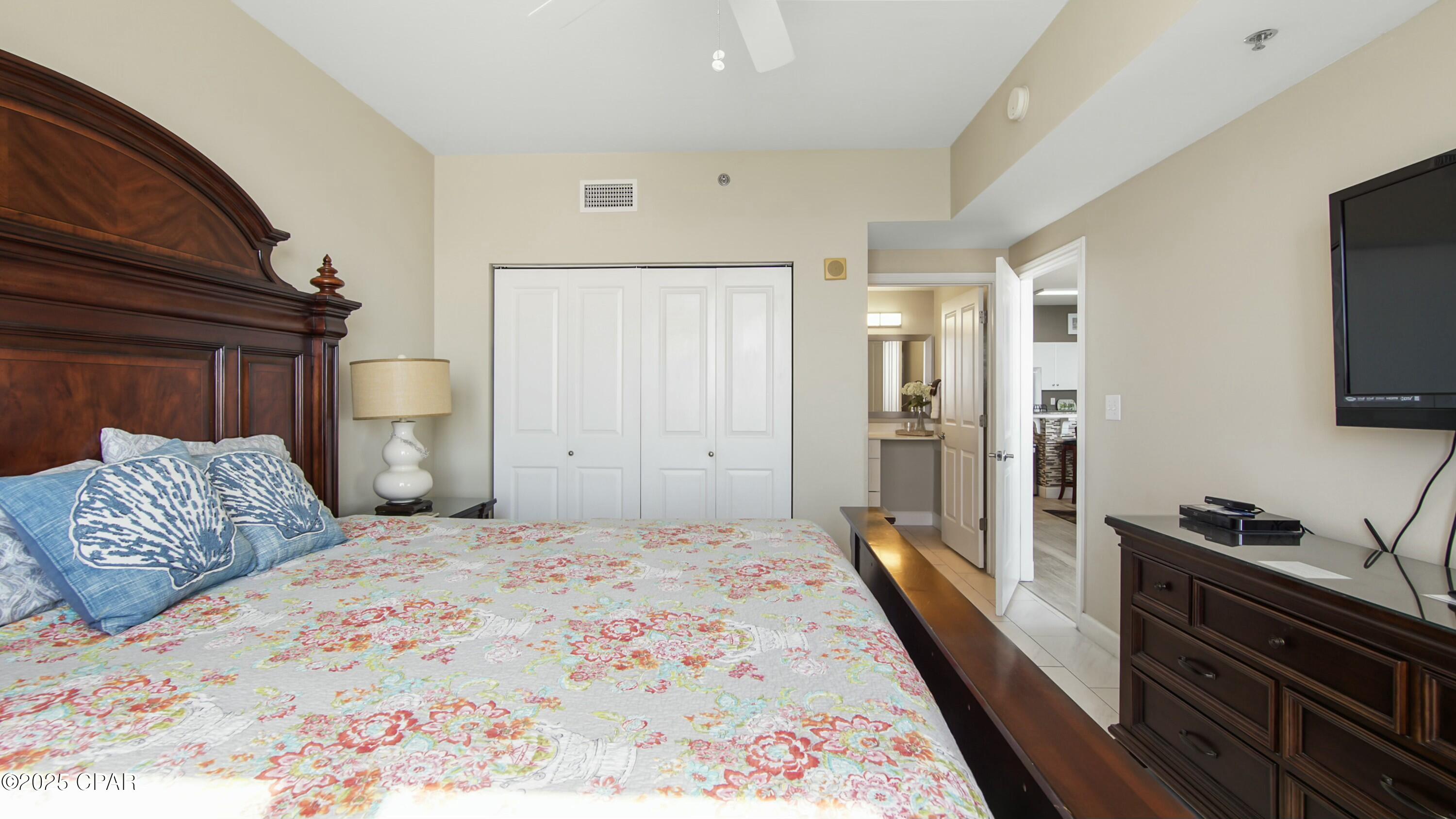 Image 27 For 9900 Thomas Drive 2131