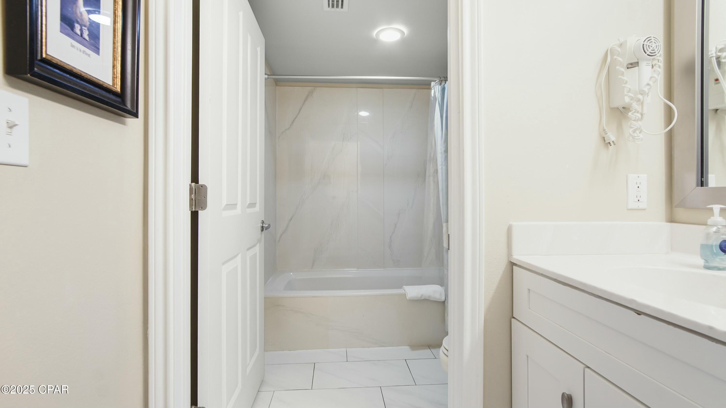 Image 29 For 9900 Thomas Drive 2131