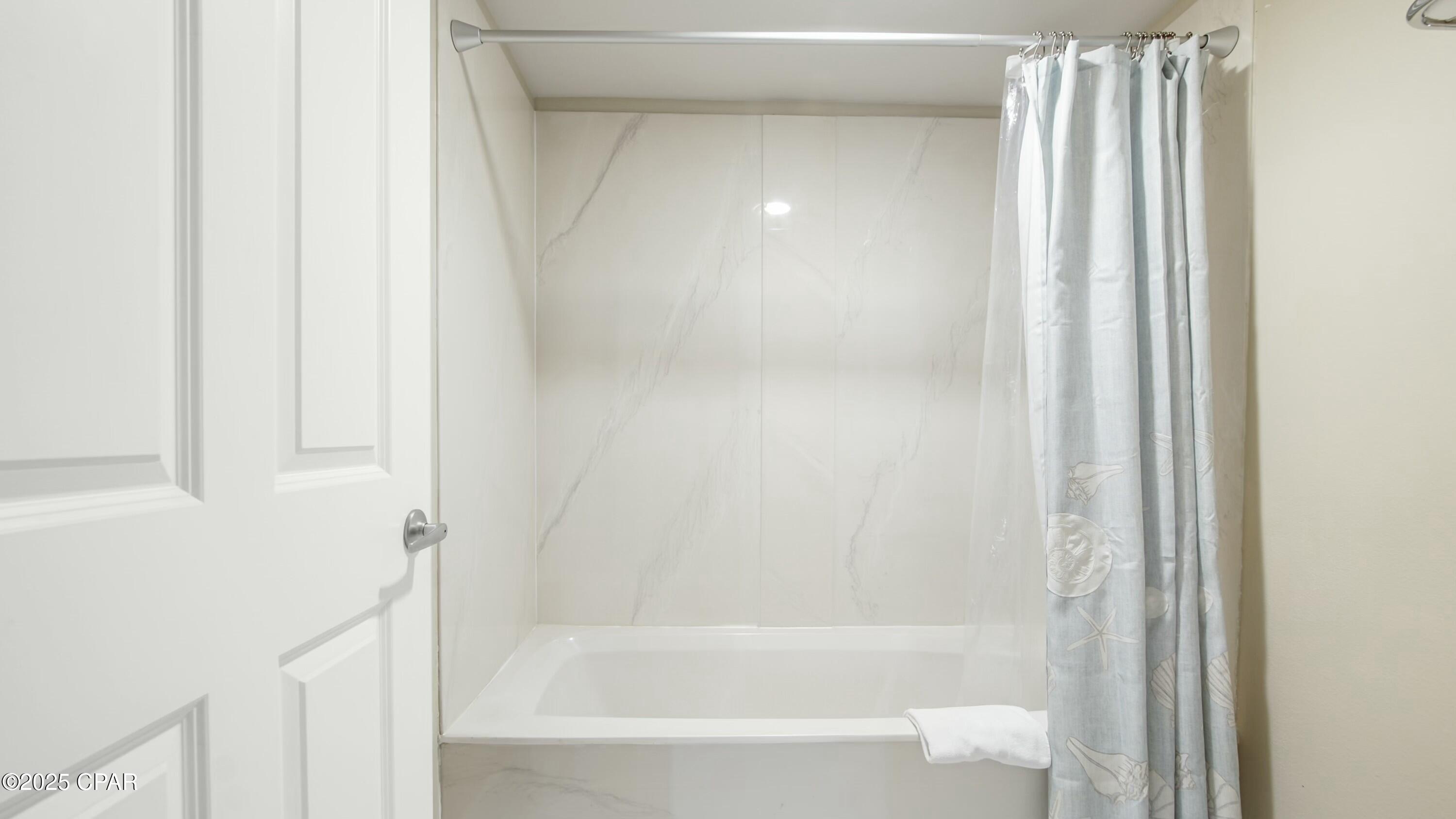 Image 30 For 9900 Thomas Drive 2131