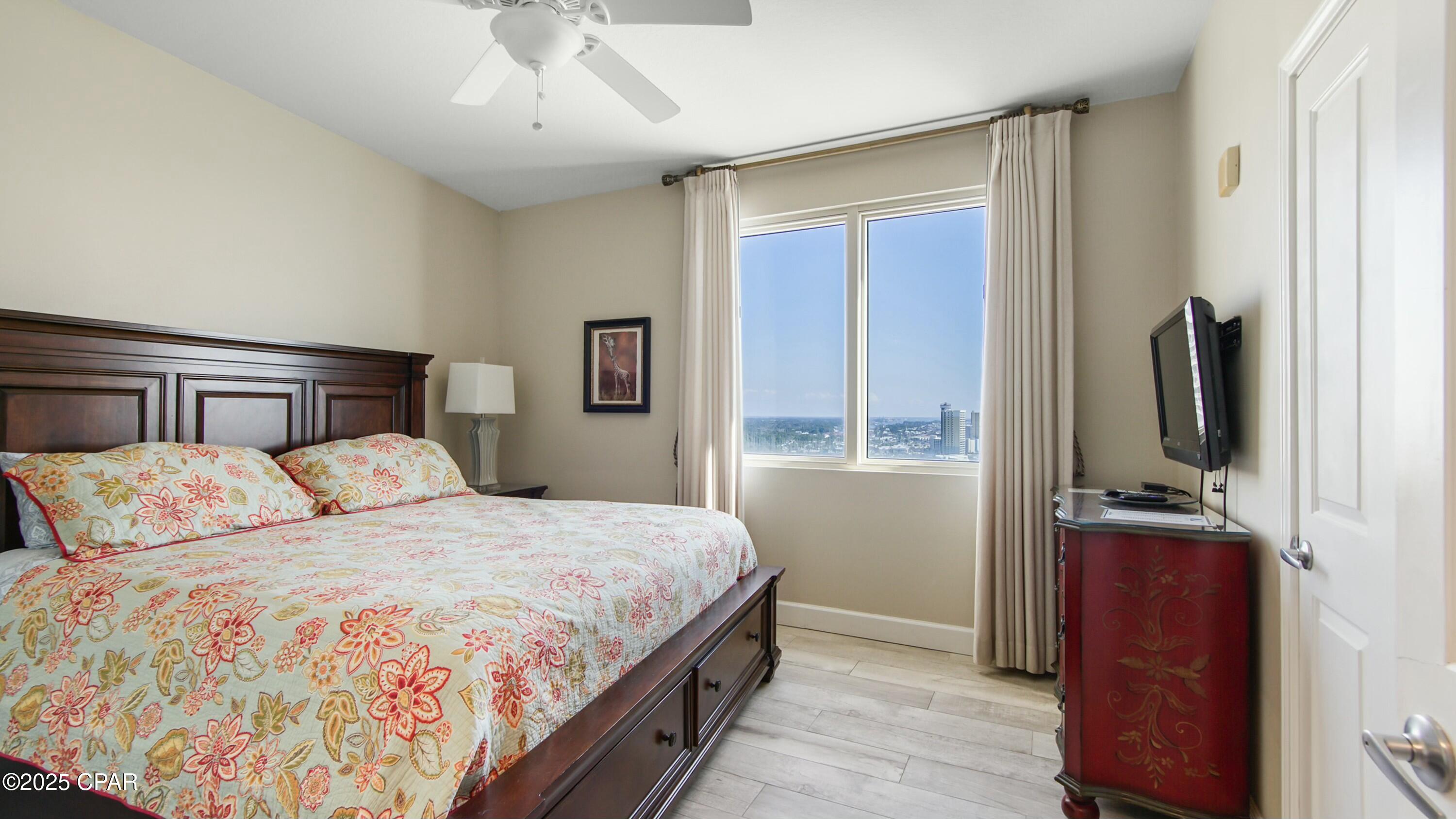 Image 4 For 9900 Thomas Drive 2131