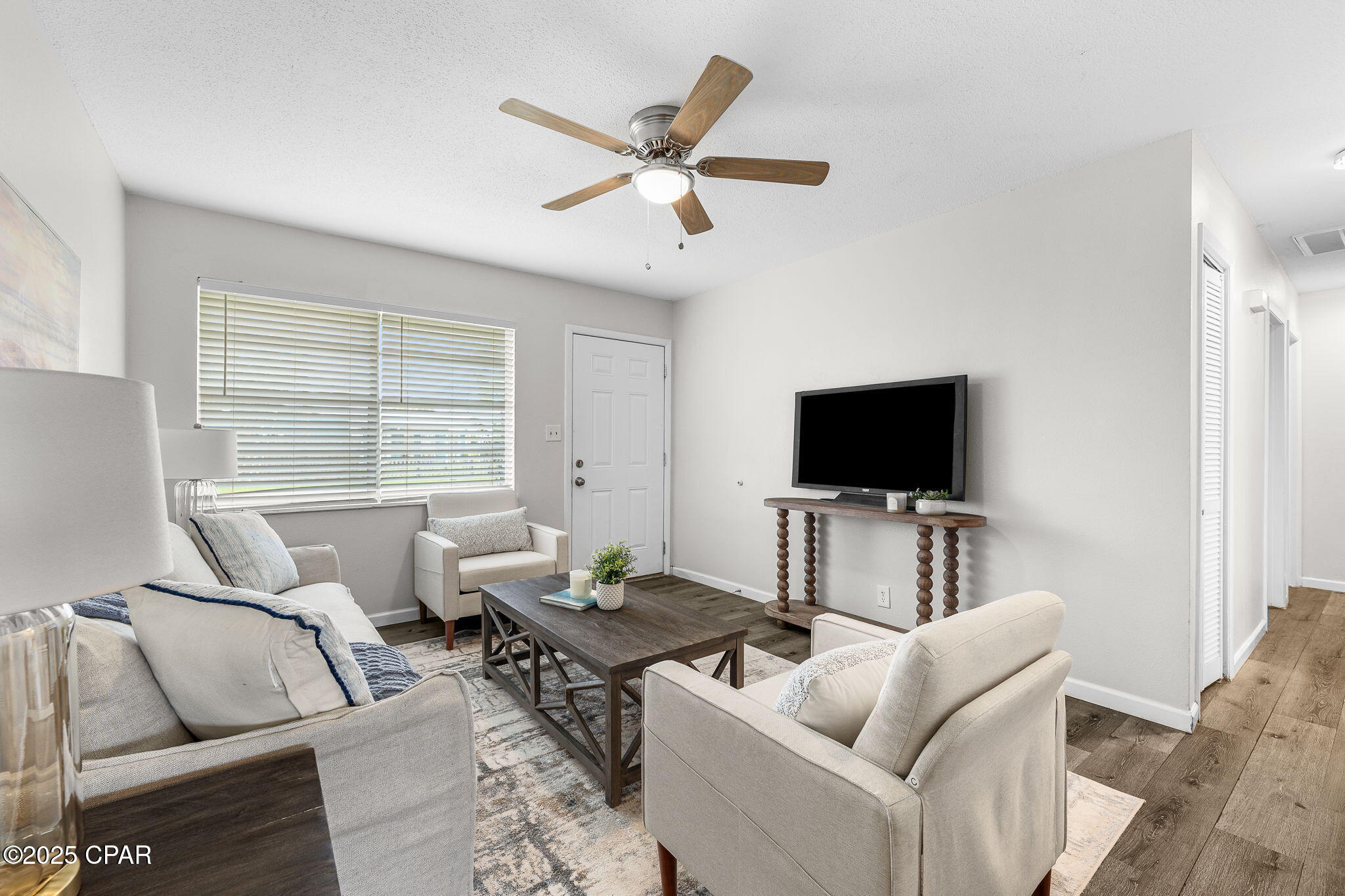 Image 4 For 802 Nottingham Drive