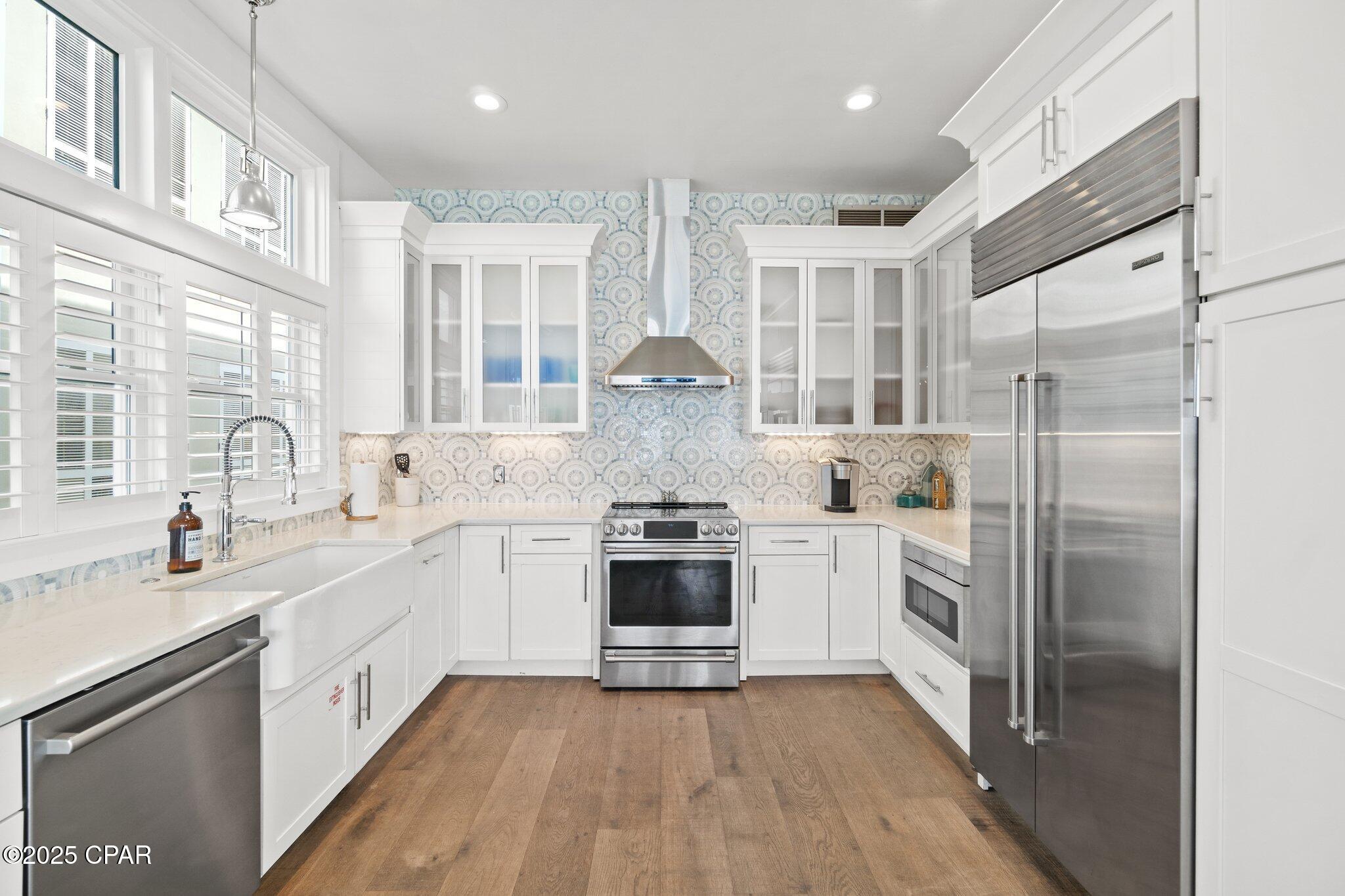 Image 11 For 312 Beachside Drive
