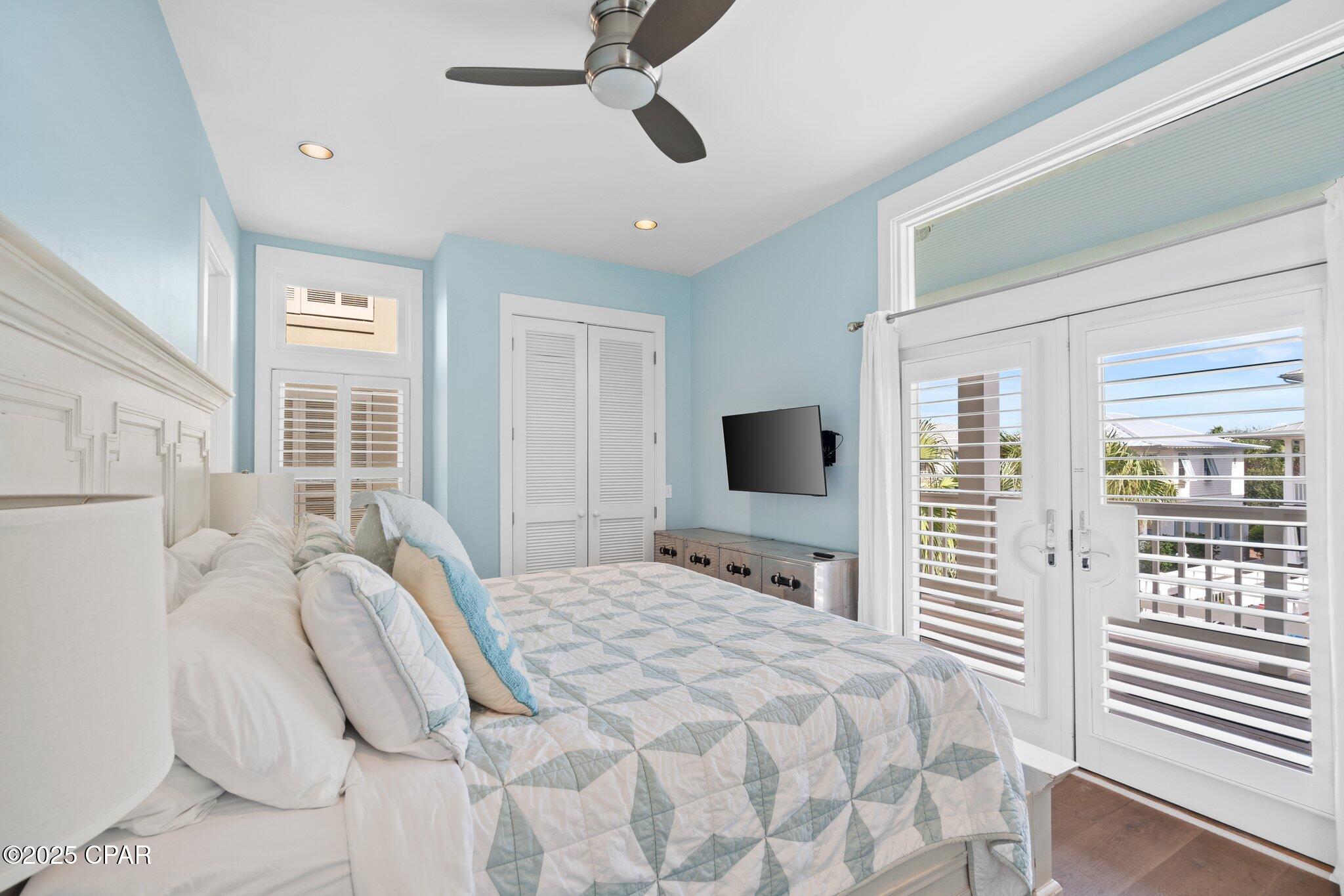 Image 15 For 312 Beachside Drive
