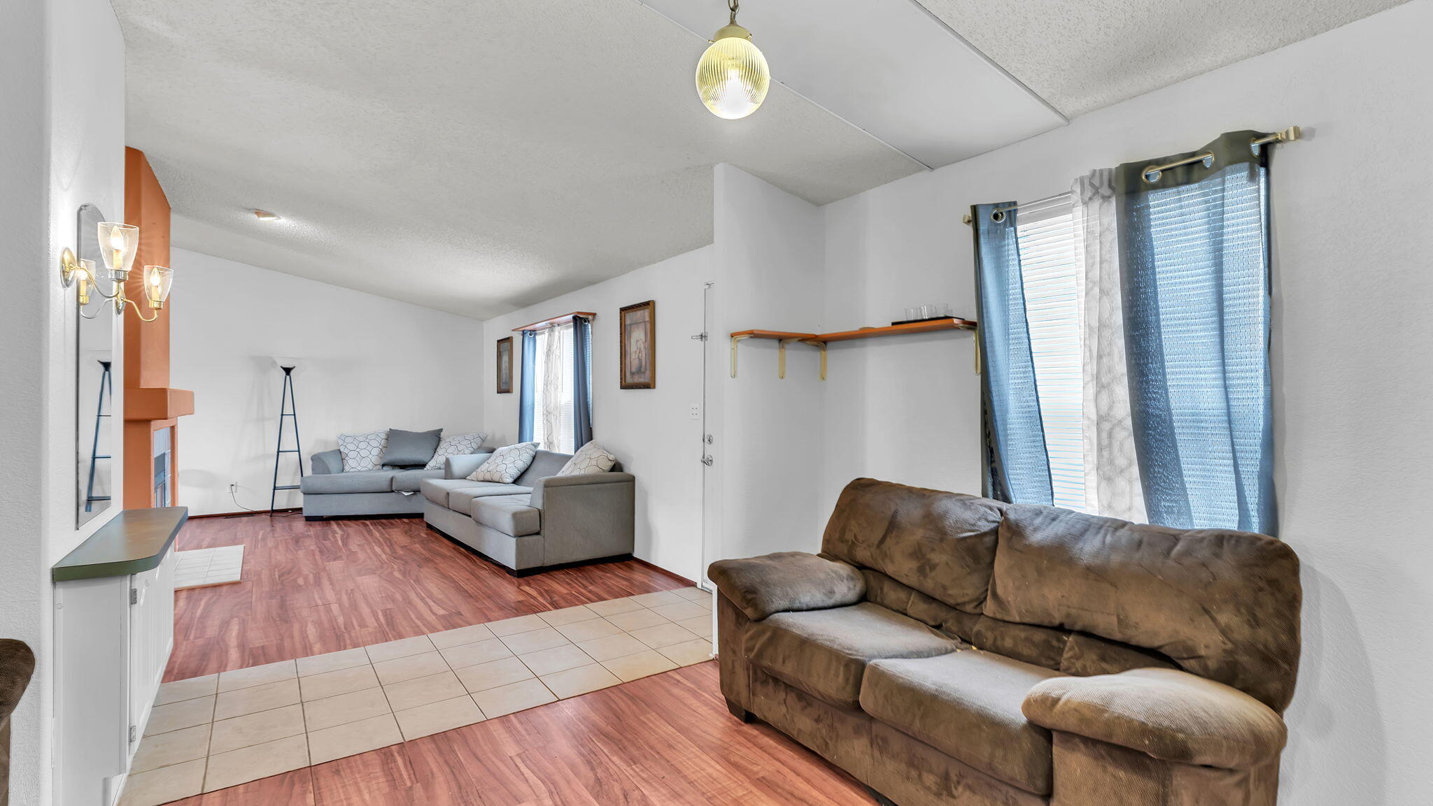 1118 LAS ROSAS Drive 