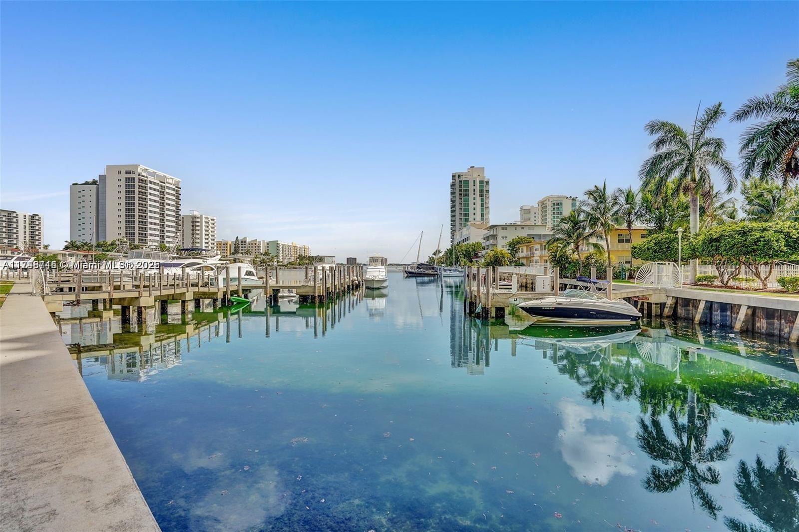 7900 Harbor Island Dr #PH26, North Bay Village FL 33141