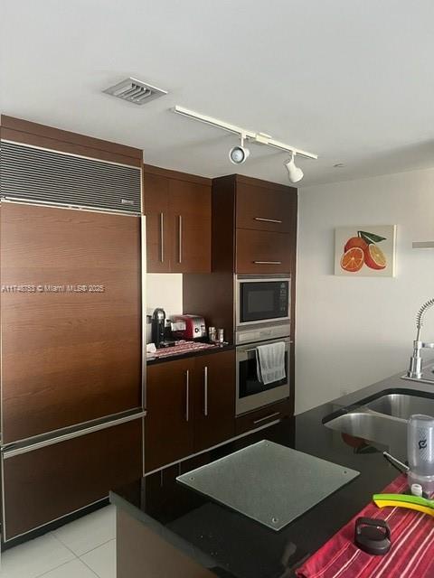 495 Brickell Ave #807, Miami FL 33131