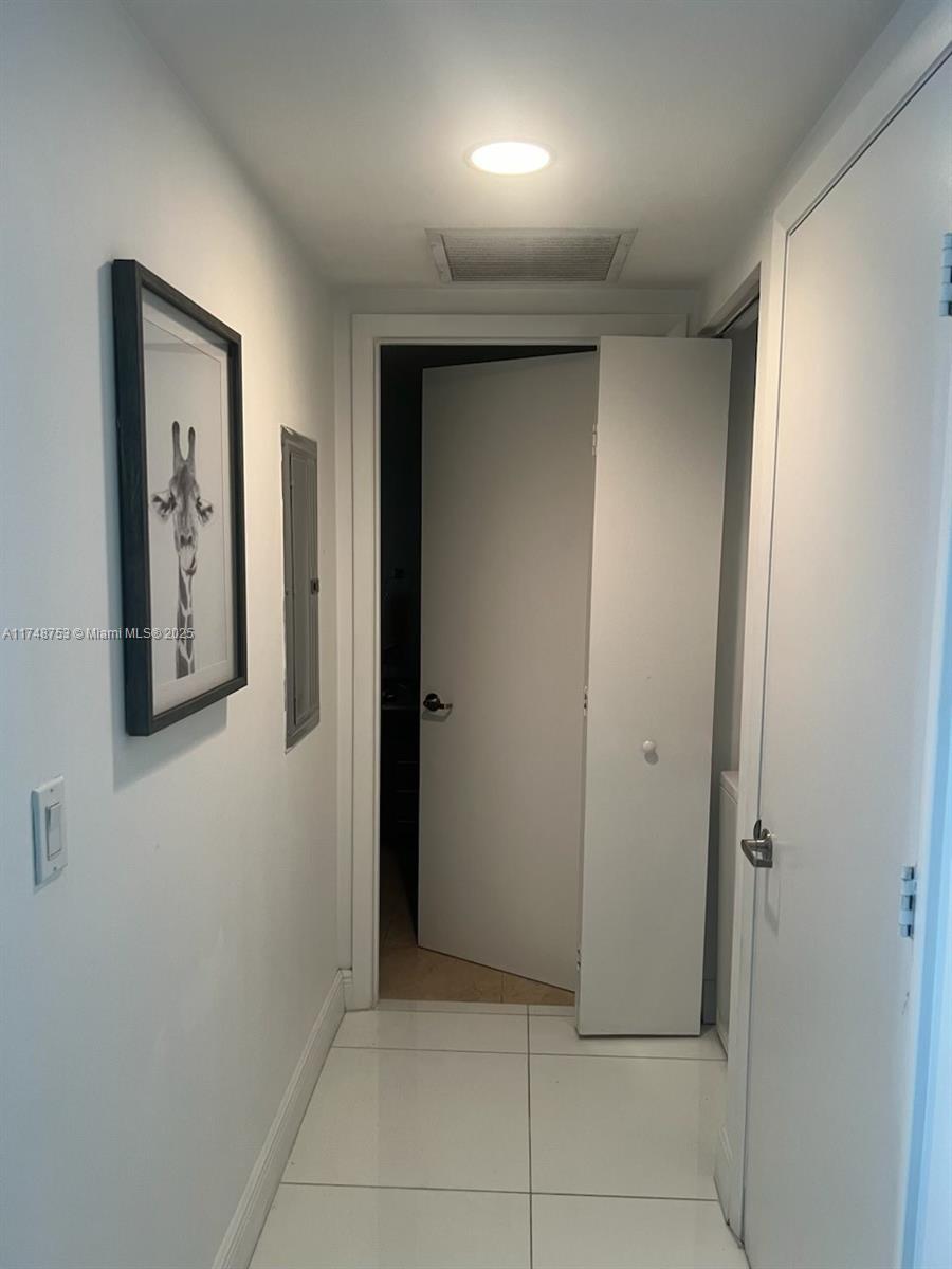 495 Brickell Ave #807, Miami FL 33131