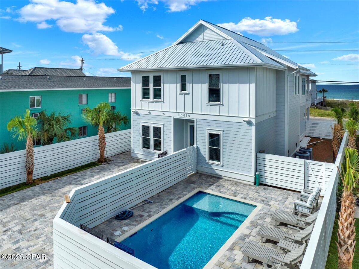 Image 2 For 16416 Front Beach Road