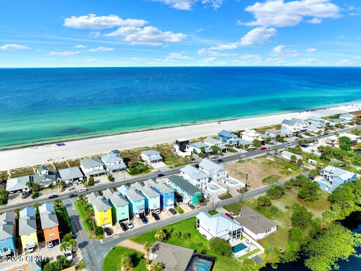 Image 36 For 16416 Front Beach Road