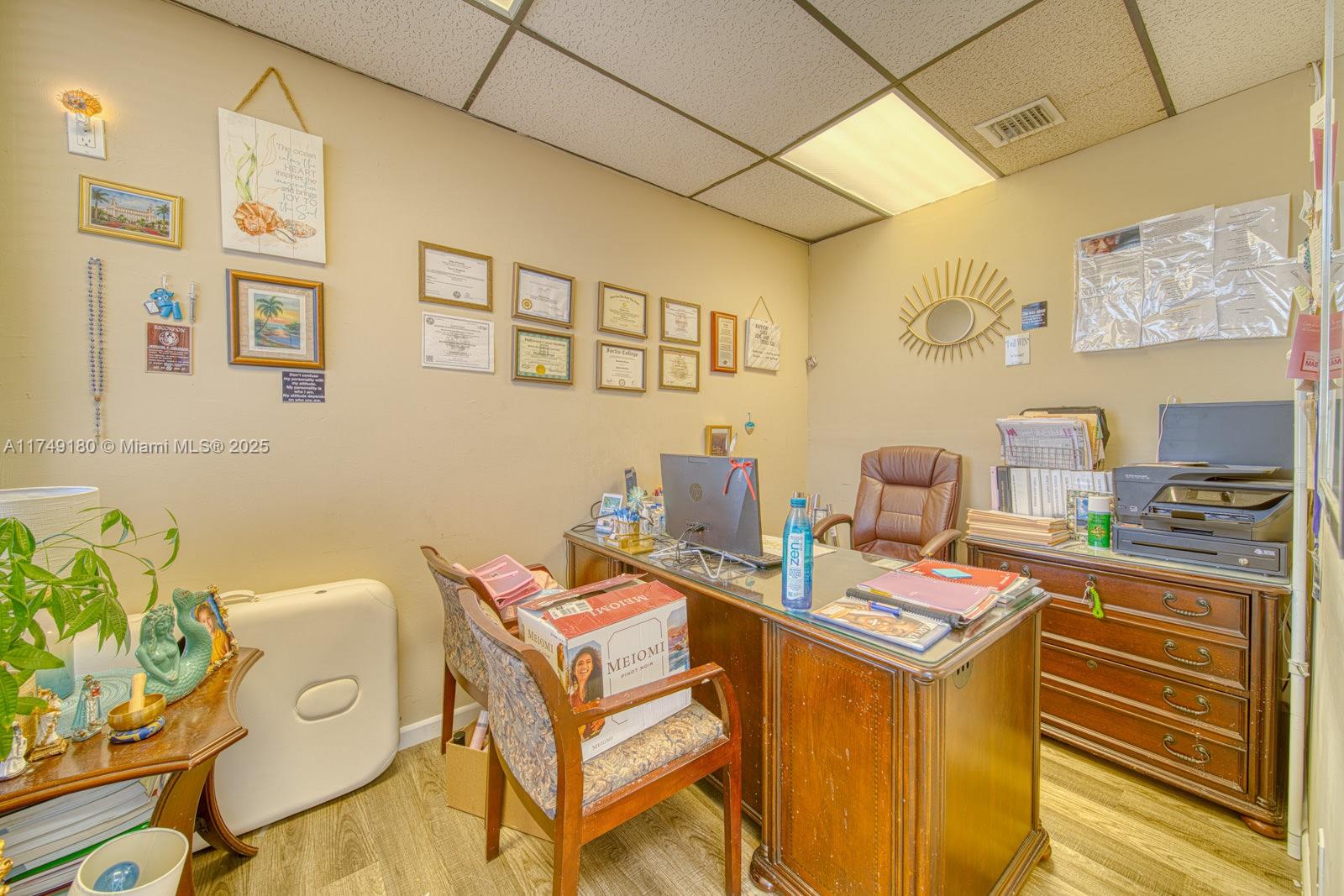 Full-service Nails & Beauty Spa For Sale In Sweetwater