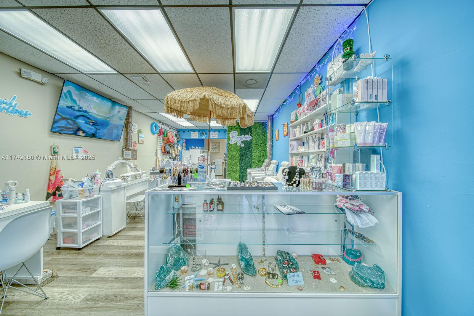 Full-service Nails & Beauty Spa For Sale In Sweetwater