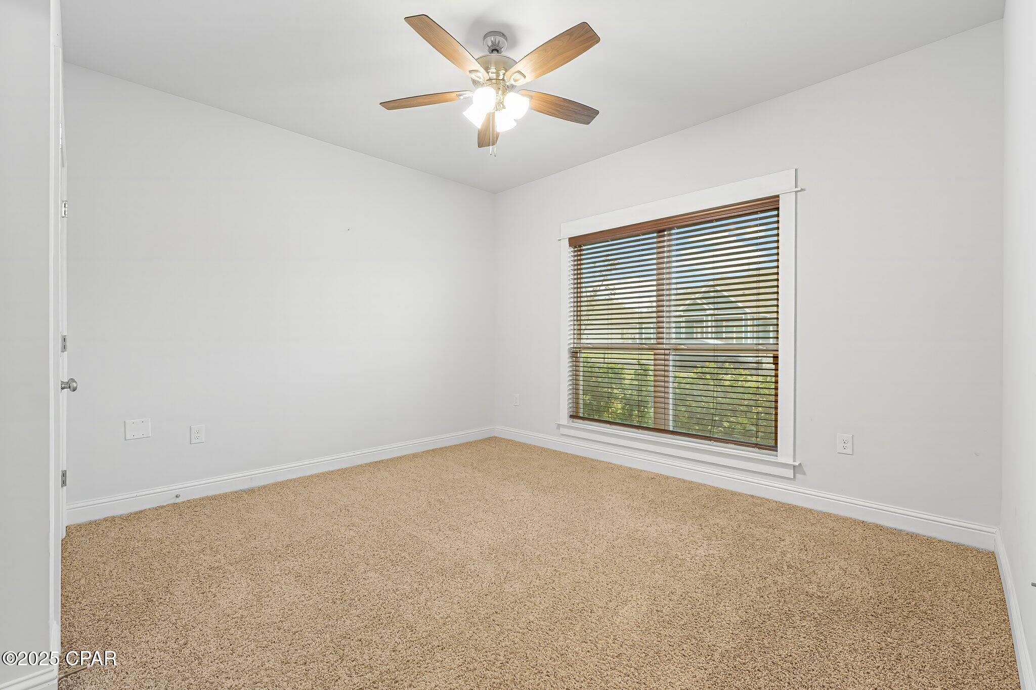 196 Martingale Loop, Lynn Haven, Florida image 19