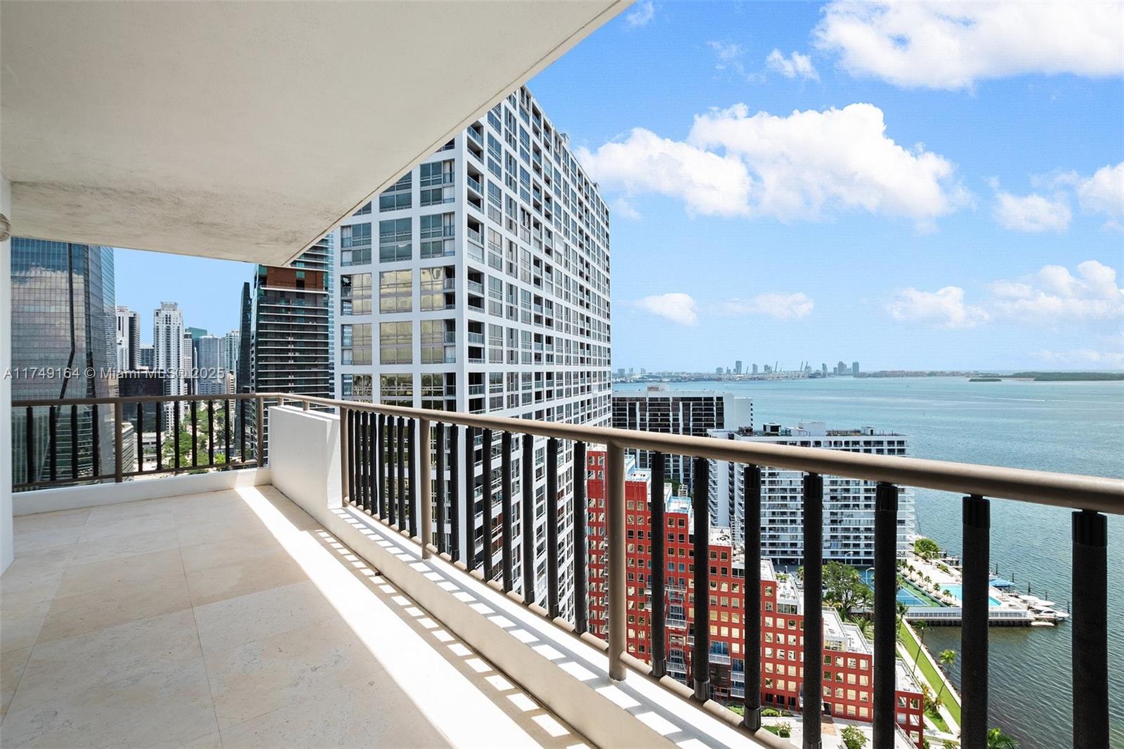 1581 Brickell Ave #2101, Miami FL 33129